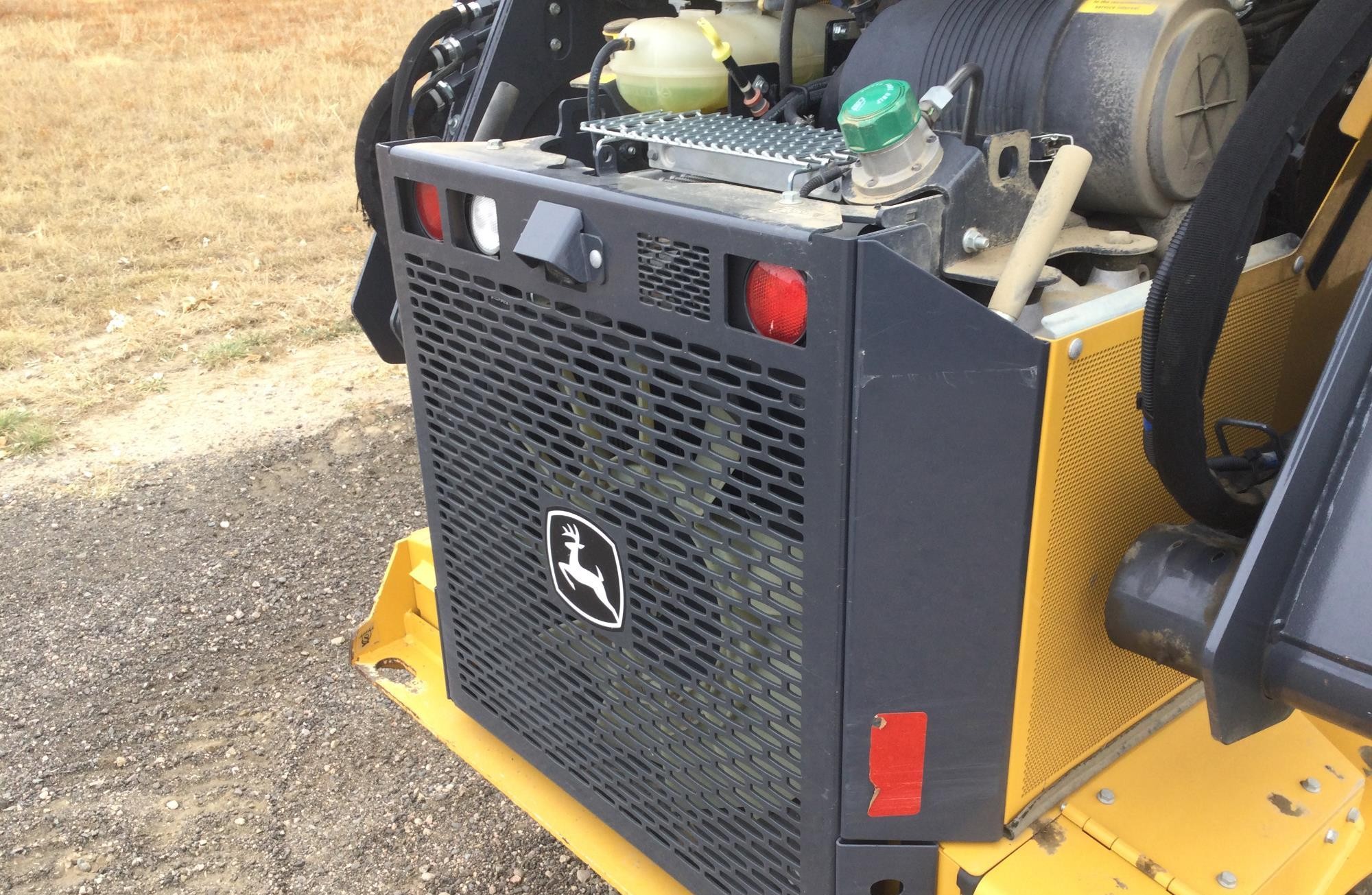 gallery 2018 John Deere 331G Skid Steer