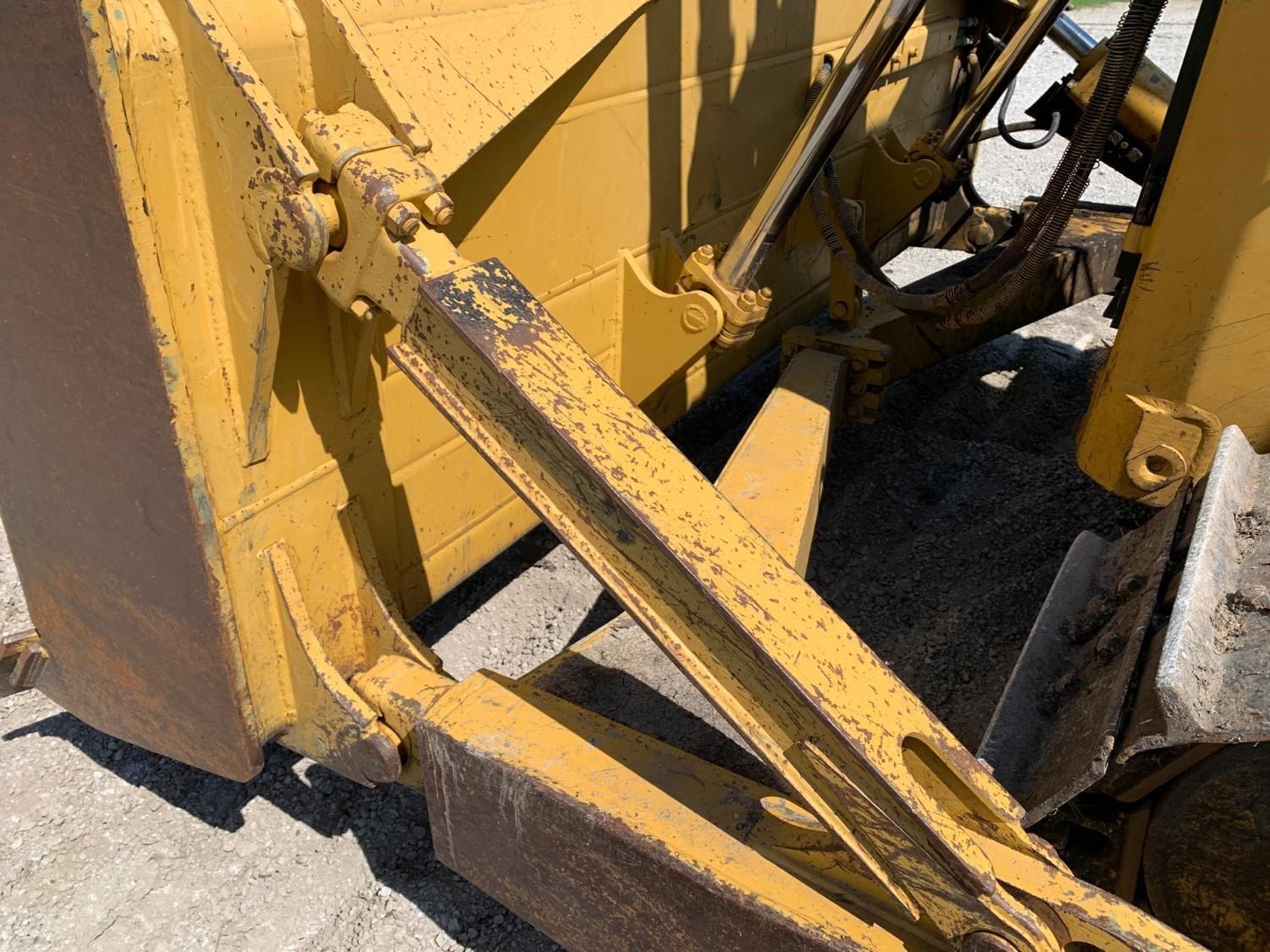 gallery 2005 Caterpillar D6R XL Ll Dozer WRipper