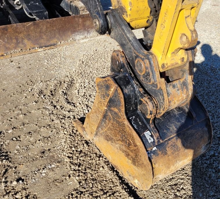 gallery 2017 Caterpillar 308E2 CR mini excavator