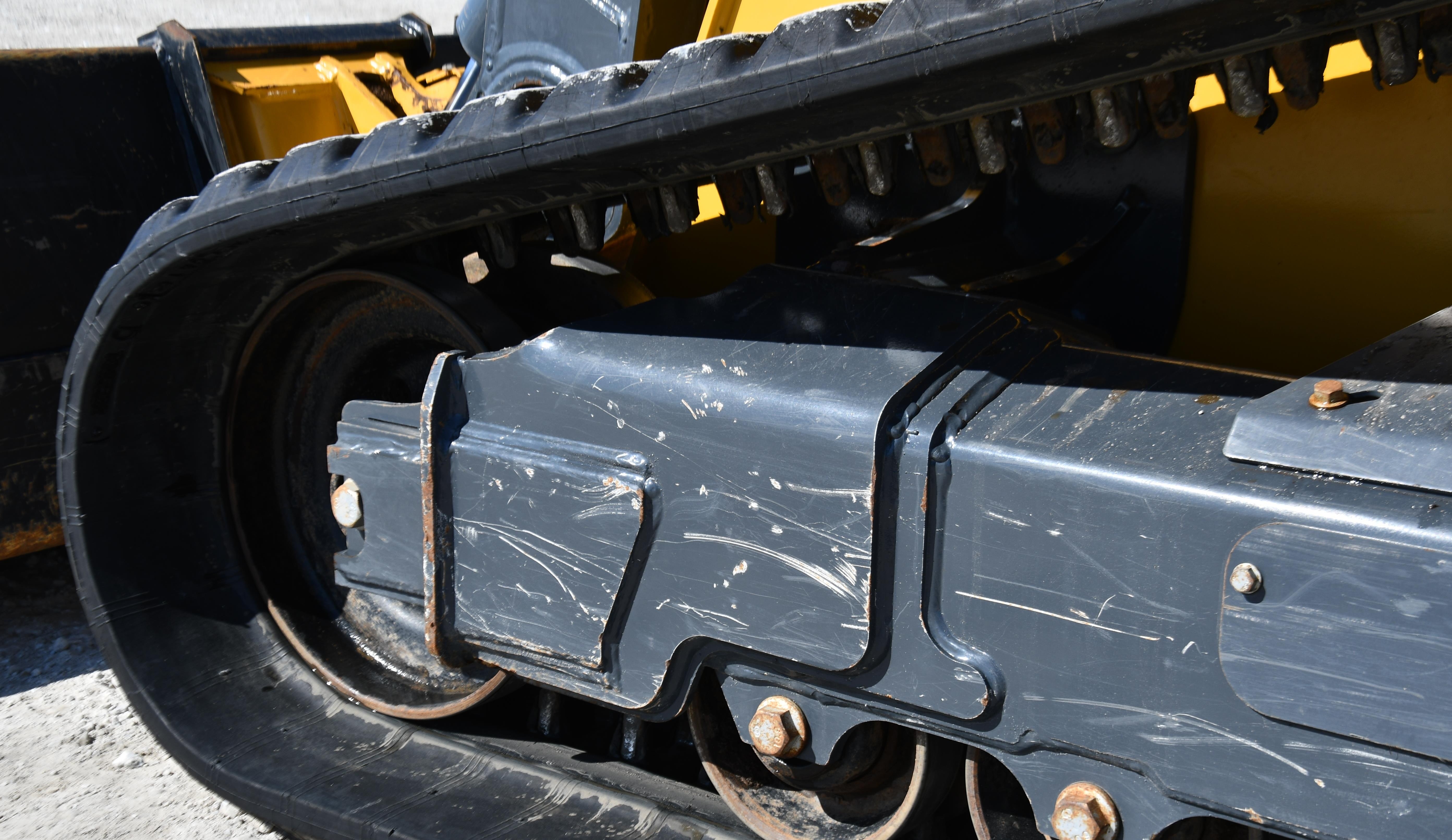 gallery 2022 JohnDeere 333G compact track loader