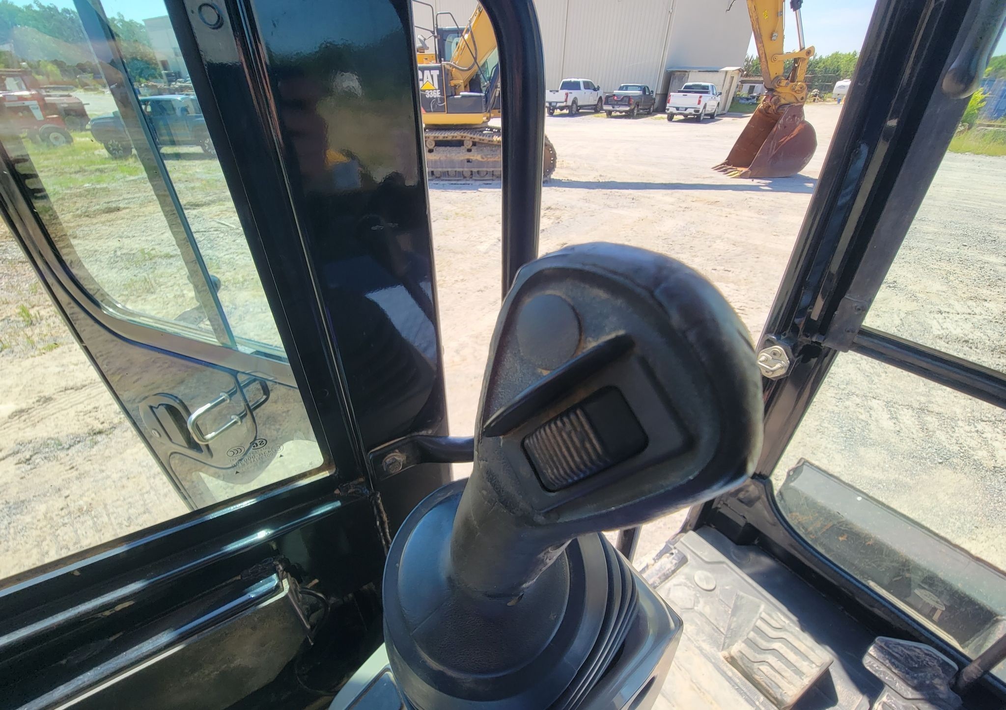 gallery 2016 Caterpillar 308E2 CR mini excavator