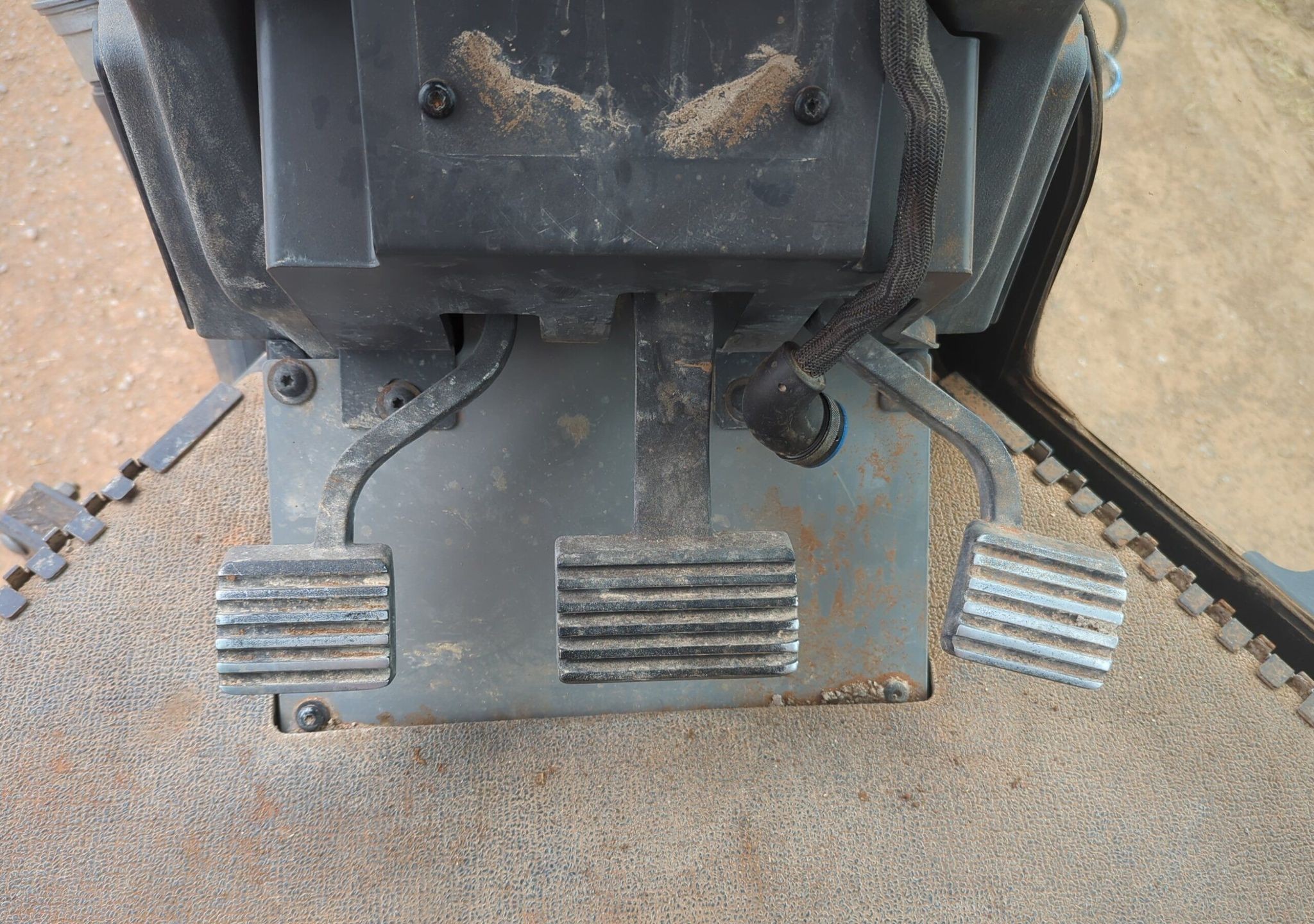 gallery 2012 Caterpillar 140M2 VHP motor grader