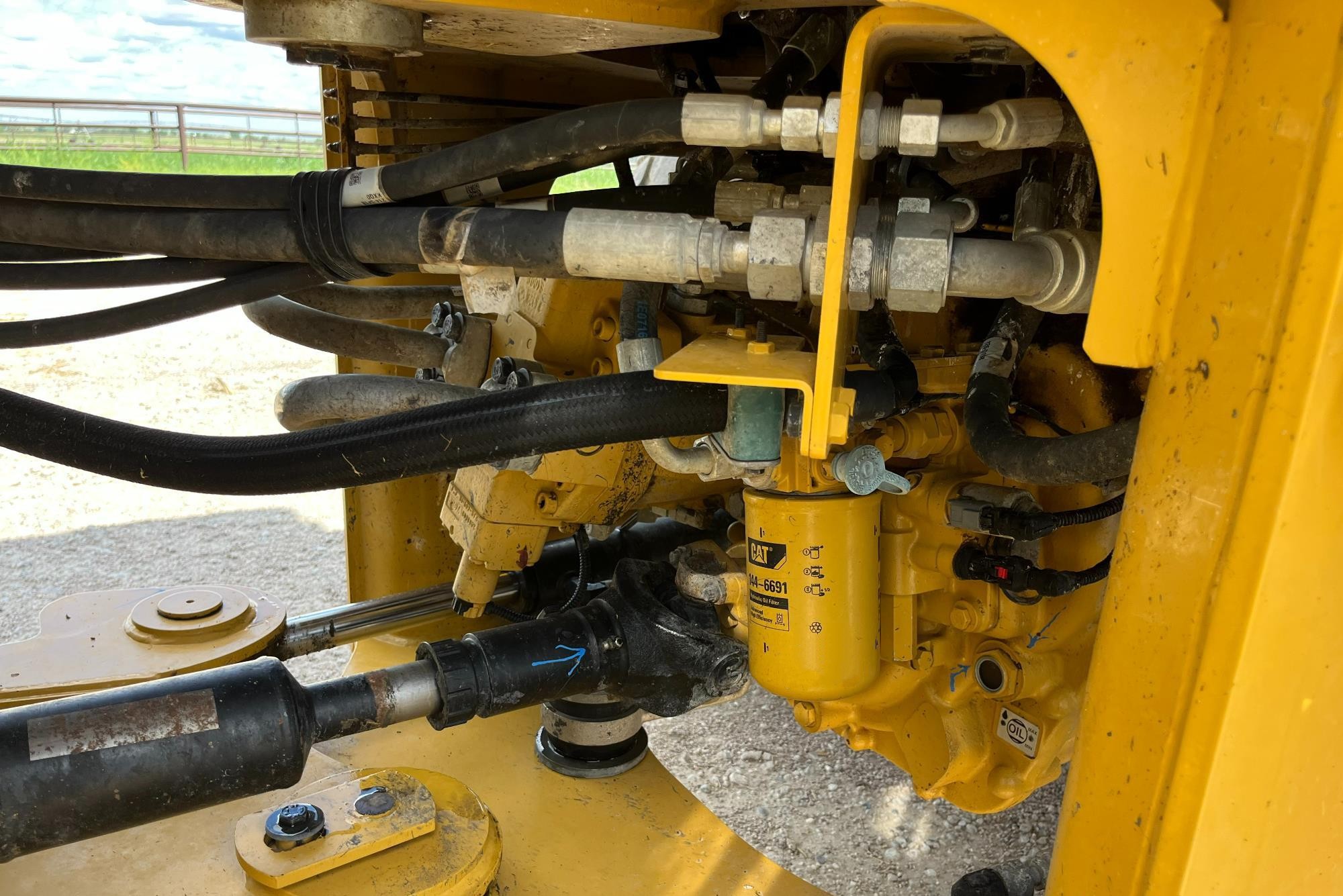 gallery 2015 Caterpillar 924K High Lift Wheel Loader