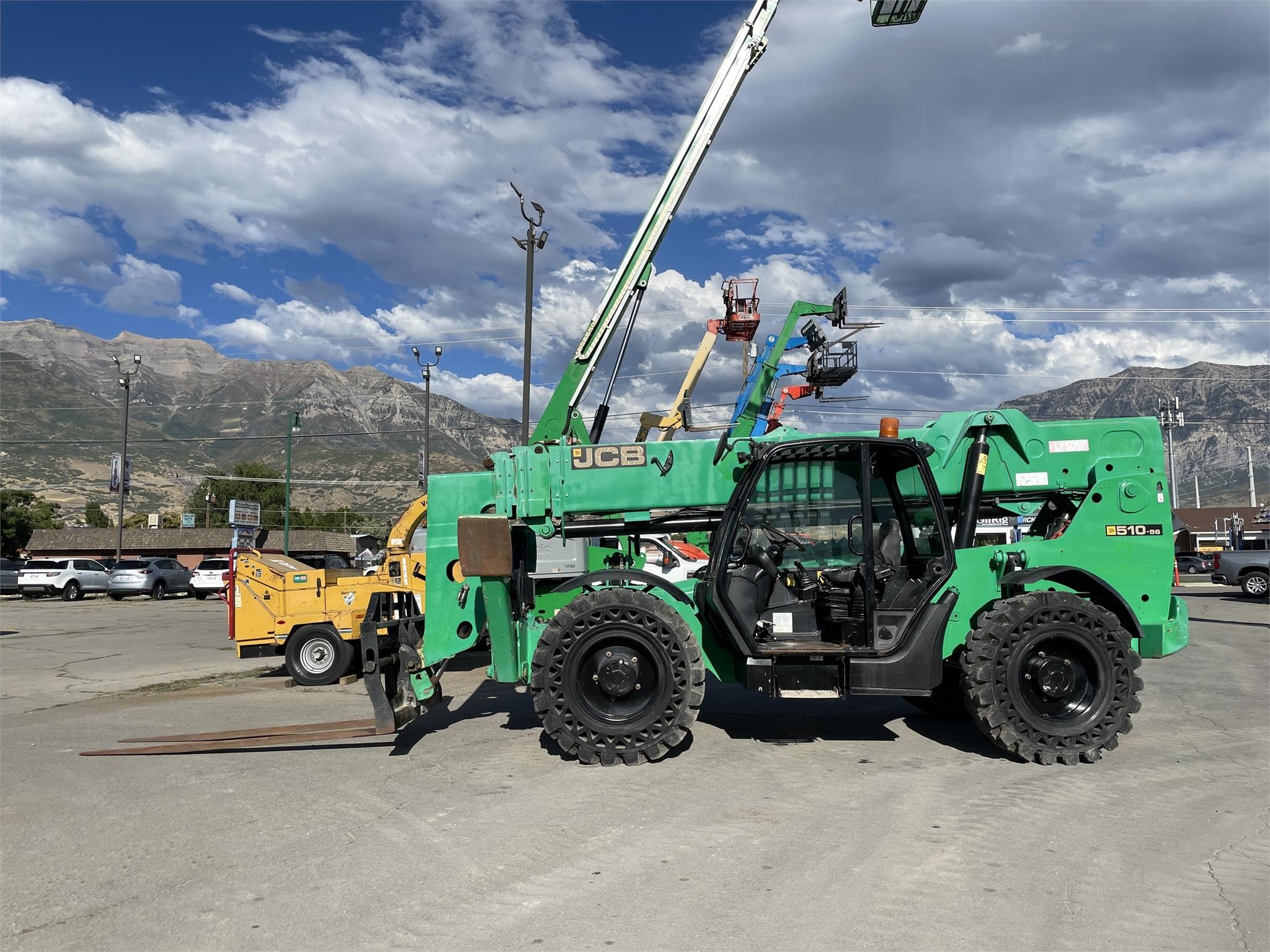 gallery 2015 JCB 510-56 Telehandler