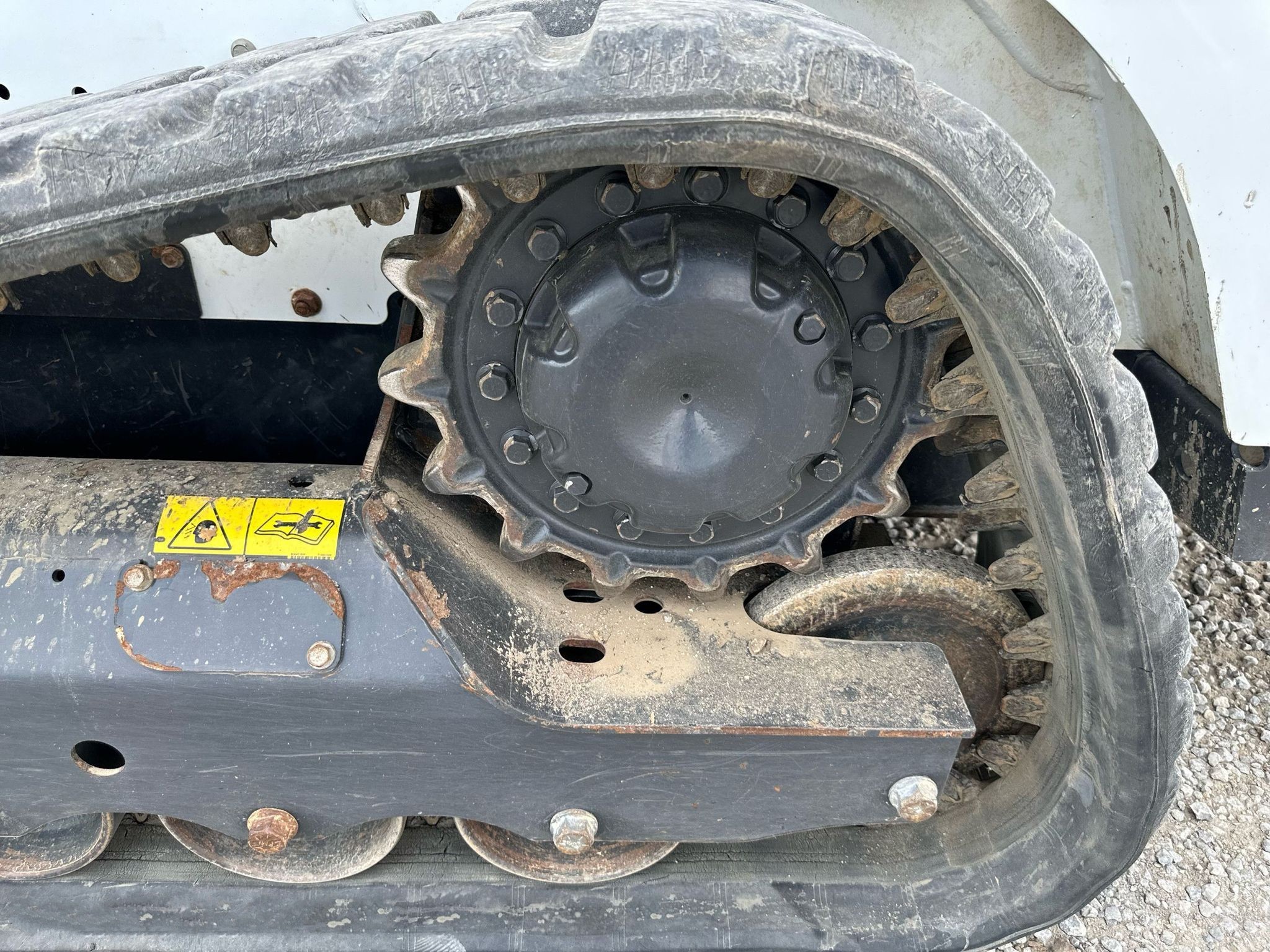 gallery 2021 Bobcat T595 tracked skid steer loader