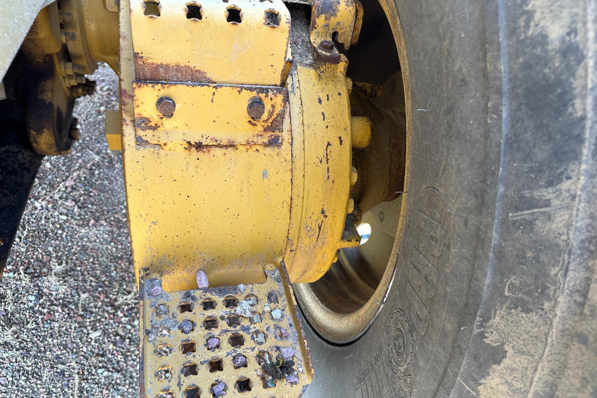 gallery 2014 Caterpillar 140M2 VHP Plus Motor Grader