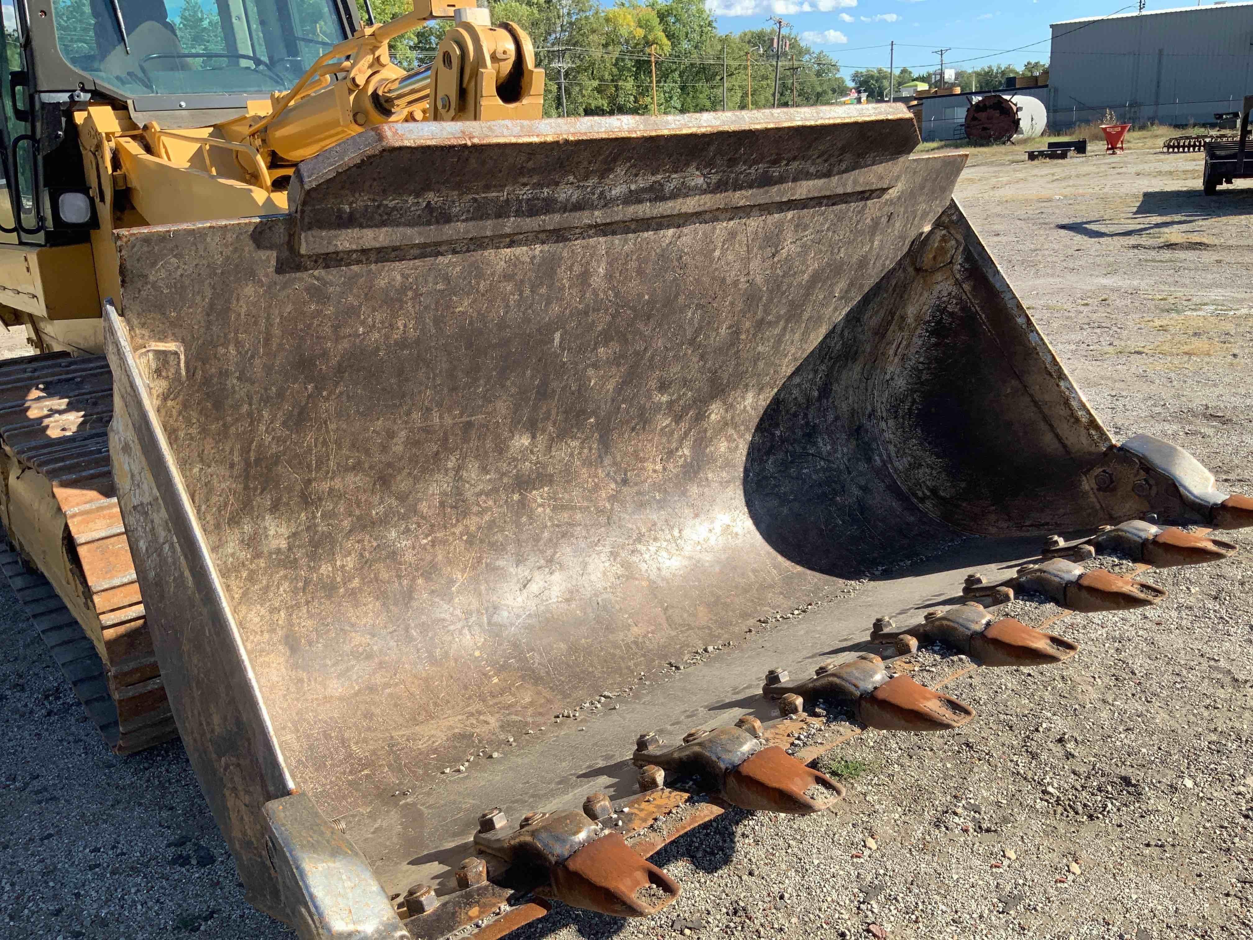gallery 2002 Caterpillar 963C Track Loader
