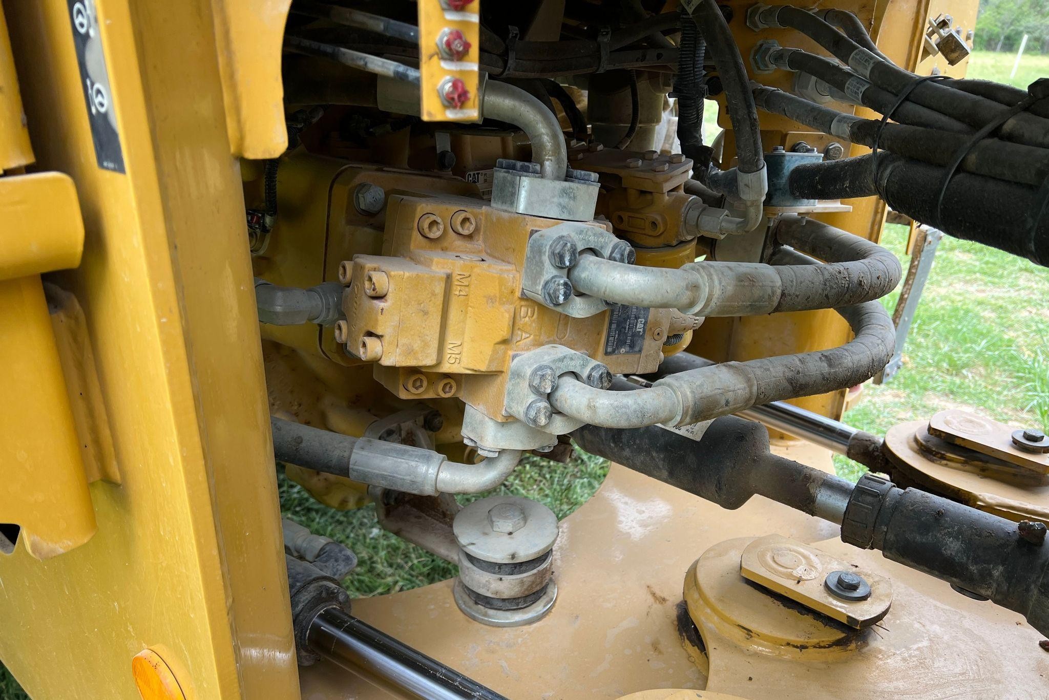 gallery 2020 Caterpillar 926M wheel loader