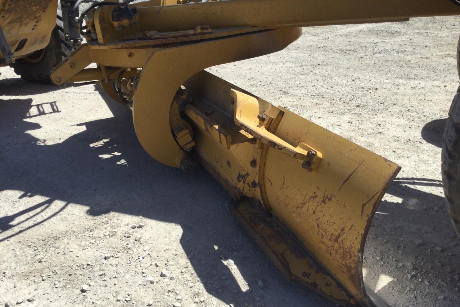 gallery 2011 Caterpillar 140M VHP Grader