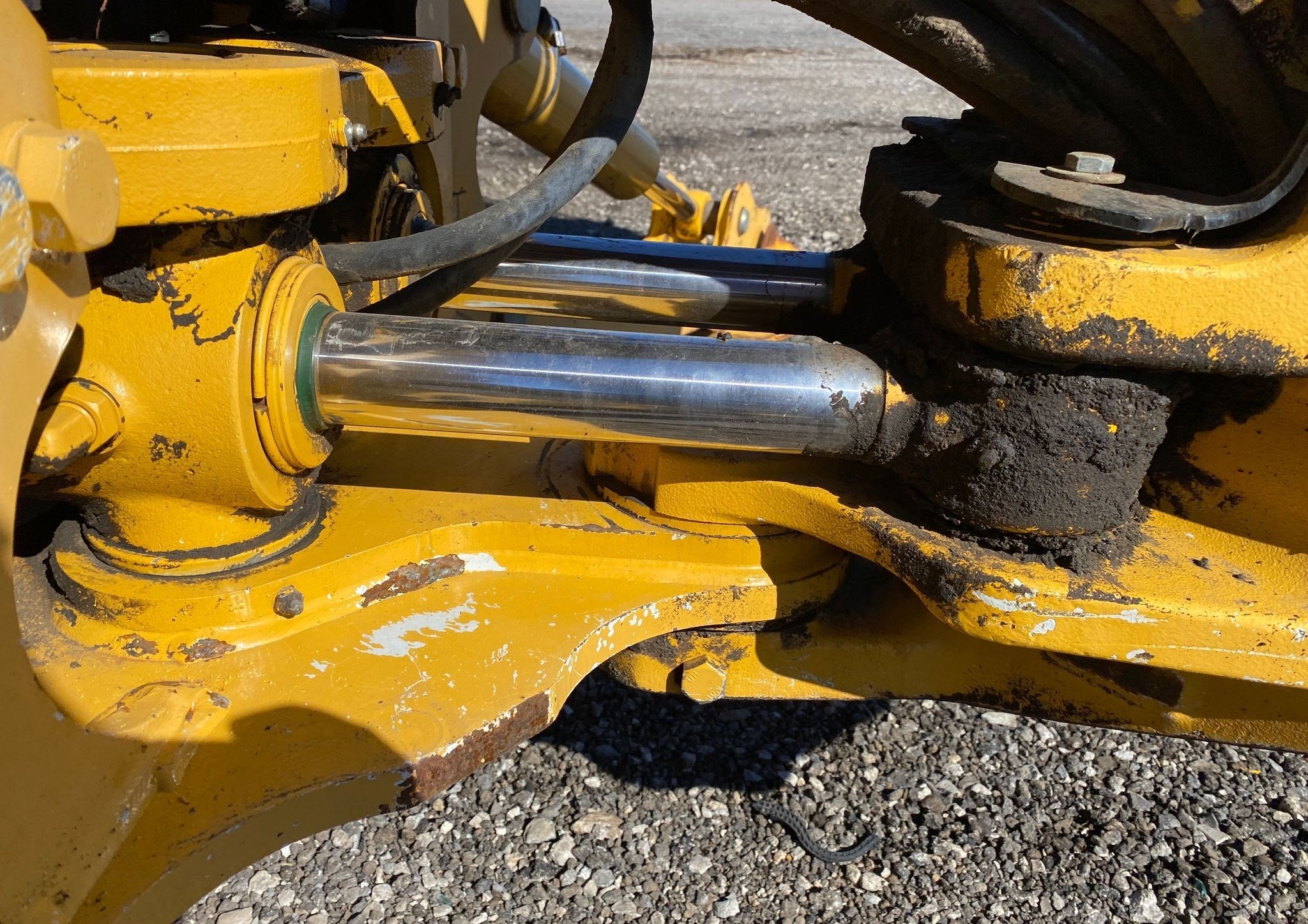 gallery 2012 John Deere 310SJ backhoe