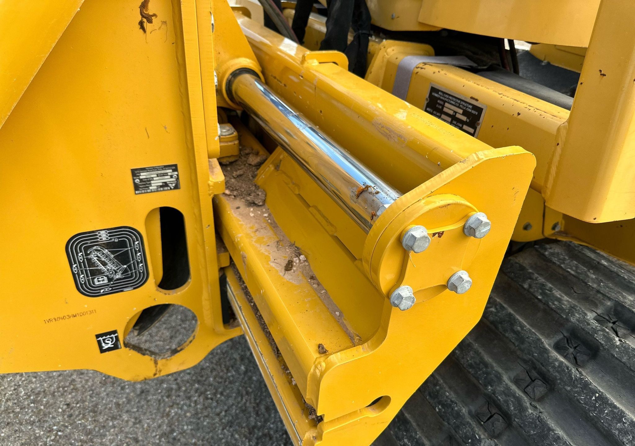 gallery 2009 Vermeer RTX750 trencher