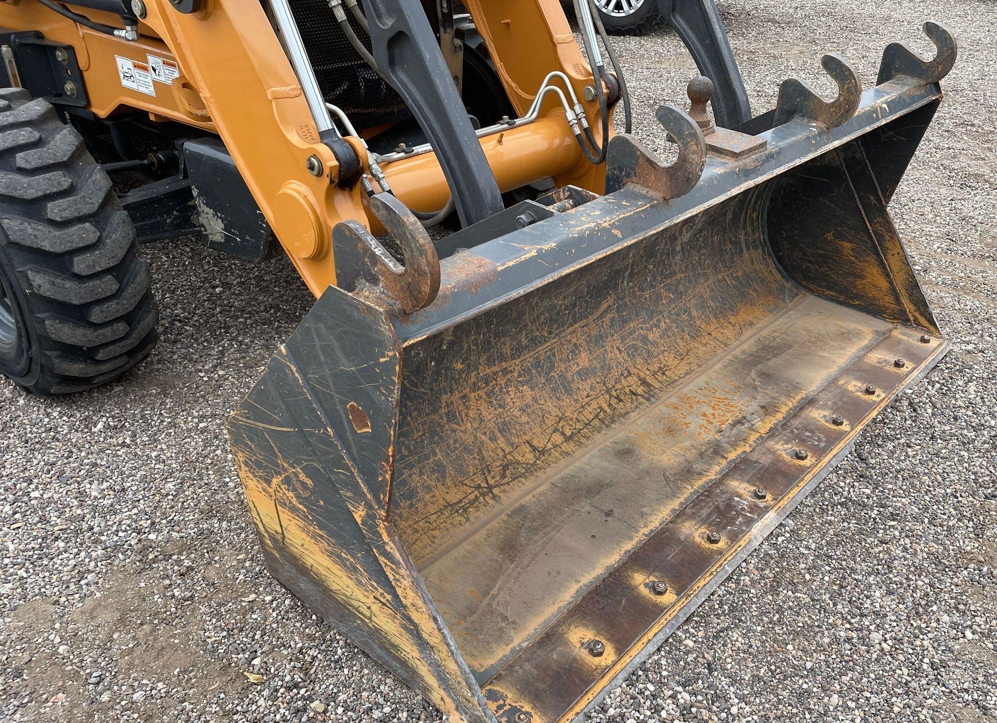 gallery 2018 Case 580N EP  backhoe