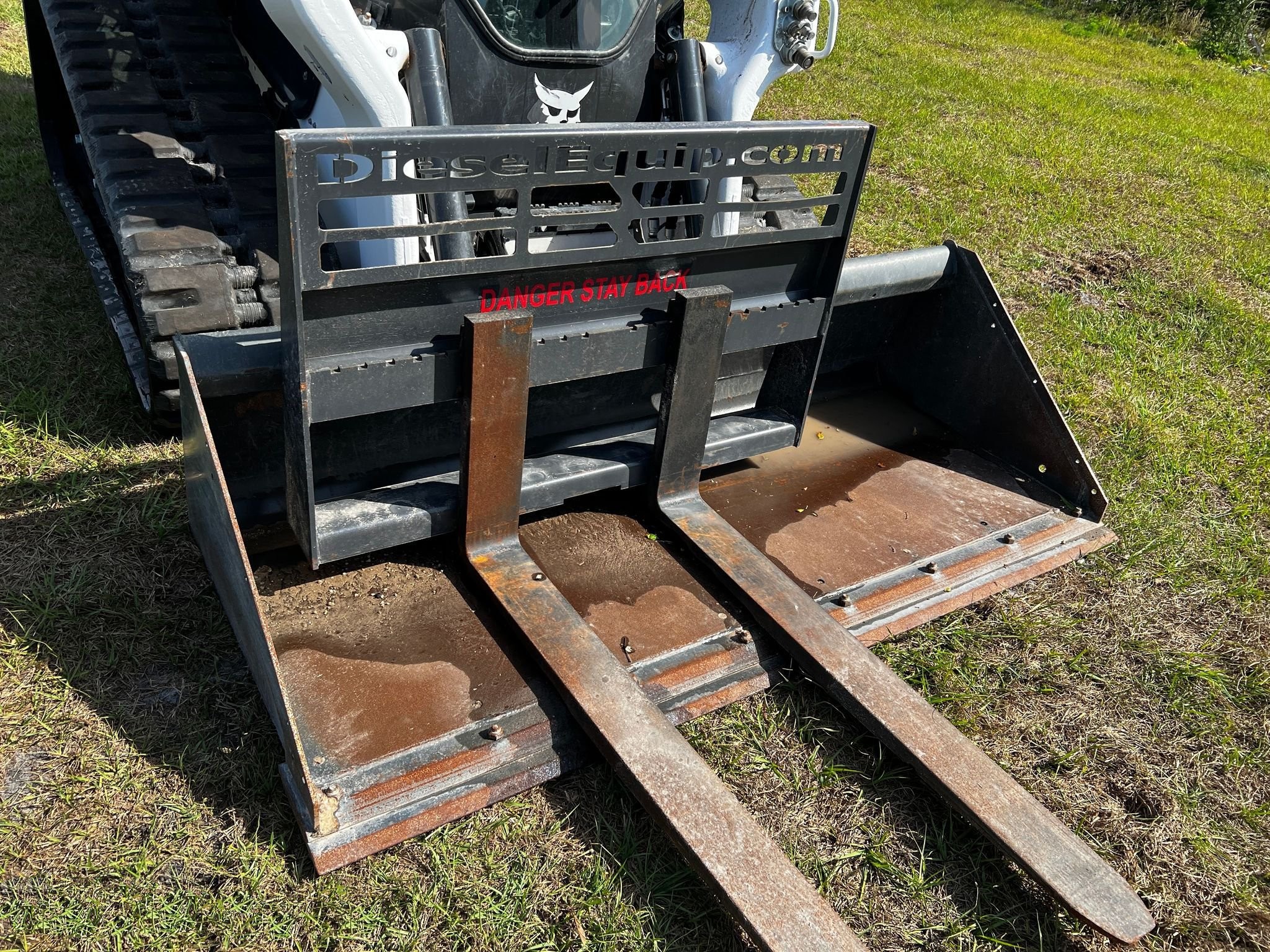gallery 2022 Bobcat T76 tracked skid steer loader