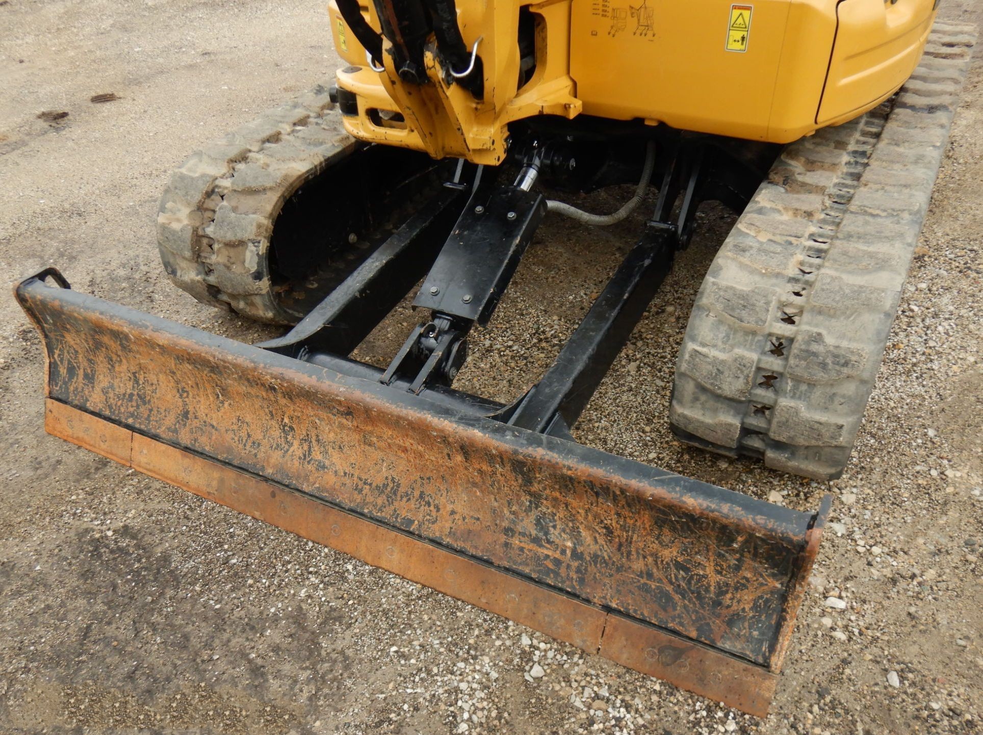 gallery 2018 Caterpillar 305E2 CR mini excavator