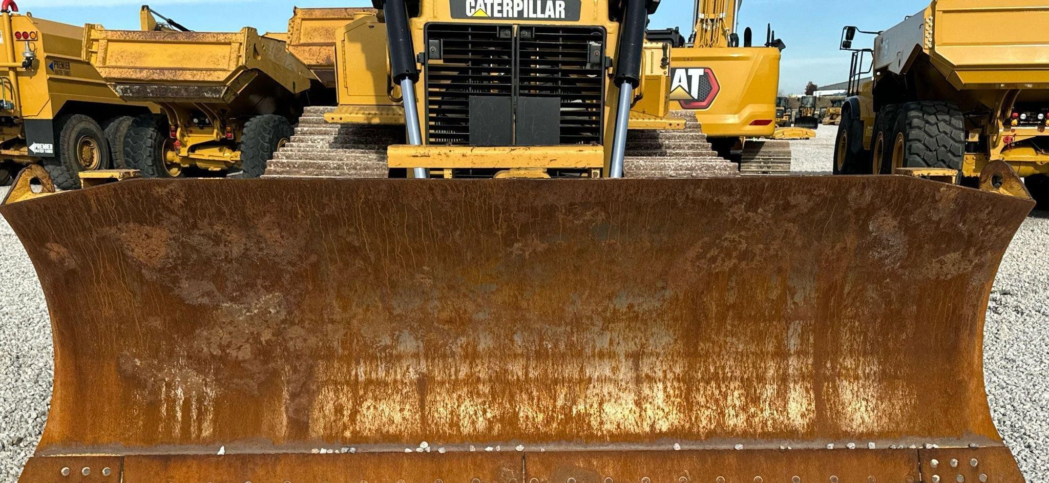 gallery 2014 Caterpillar D6T LGP dozer