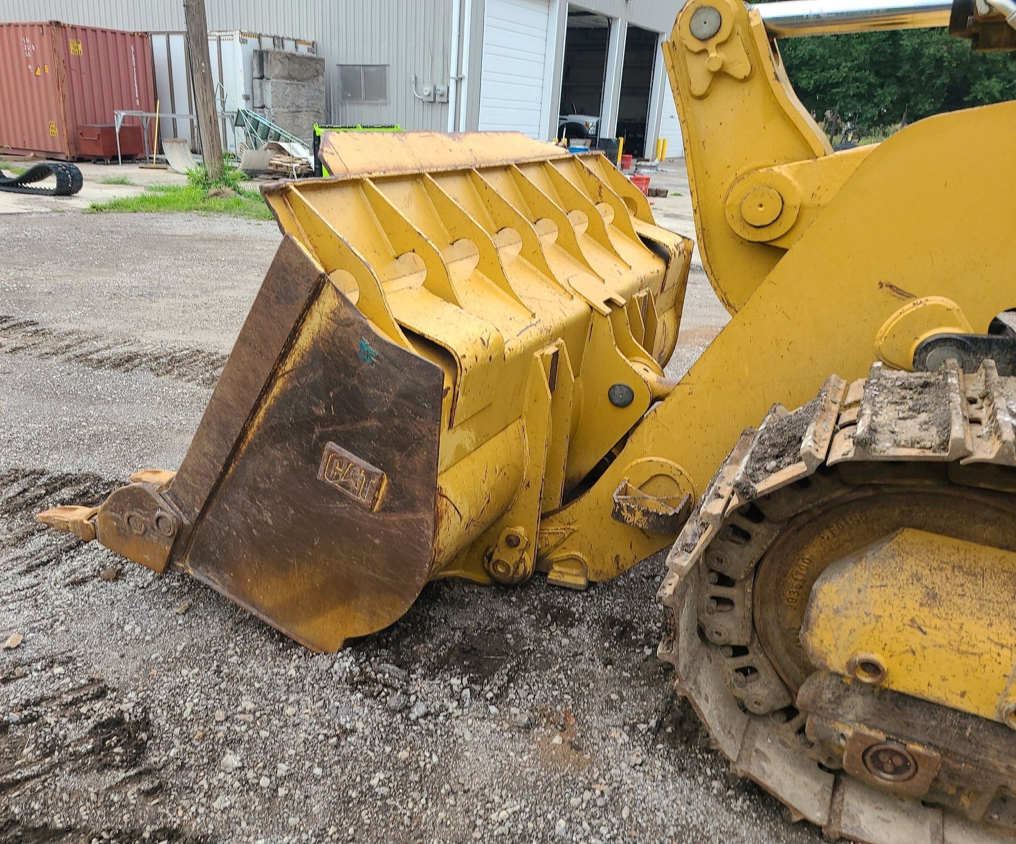 gallery 2008 Caterpillar 963D track loader