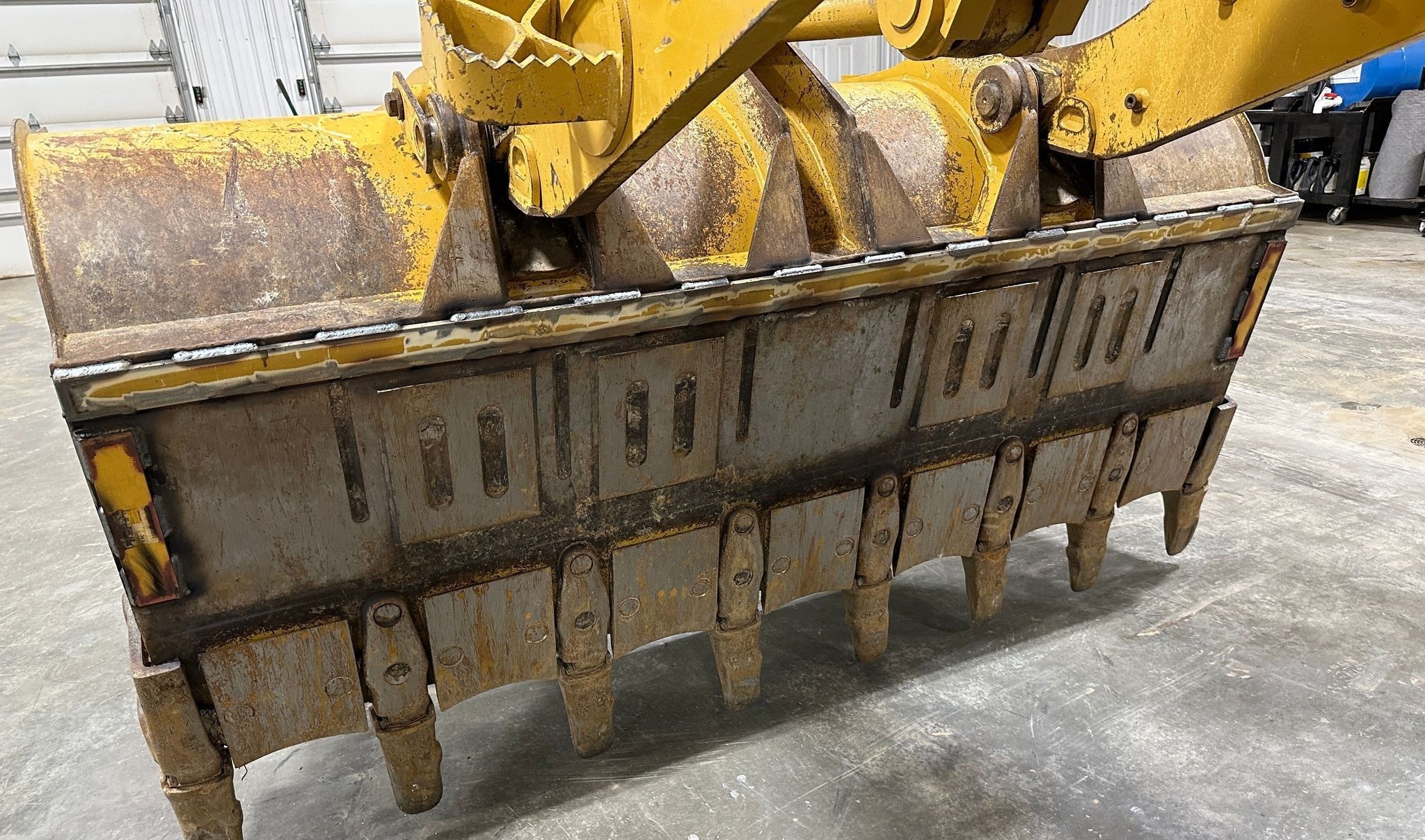 gallery 2016 Caterpillar 953D track loader