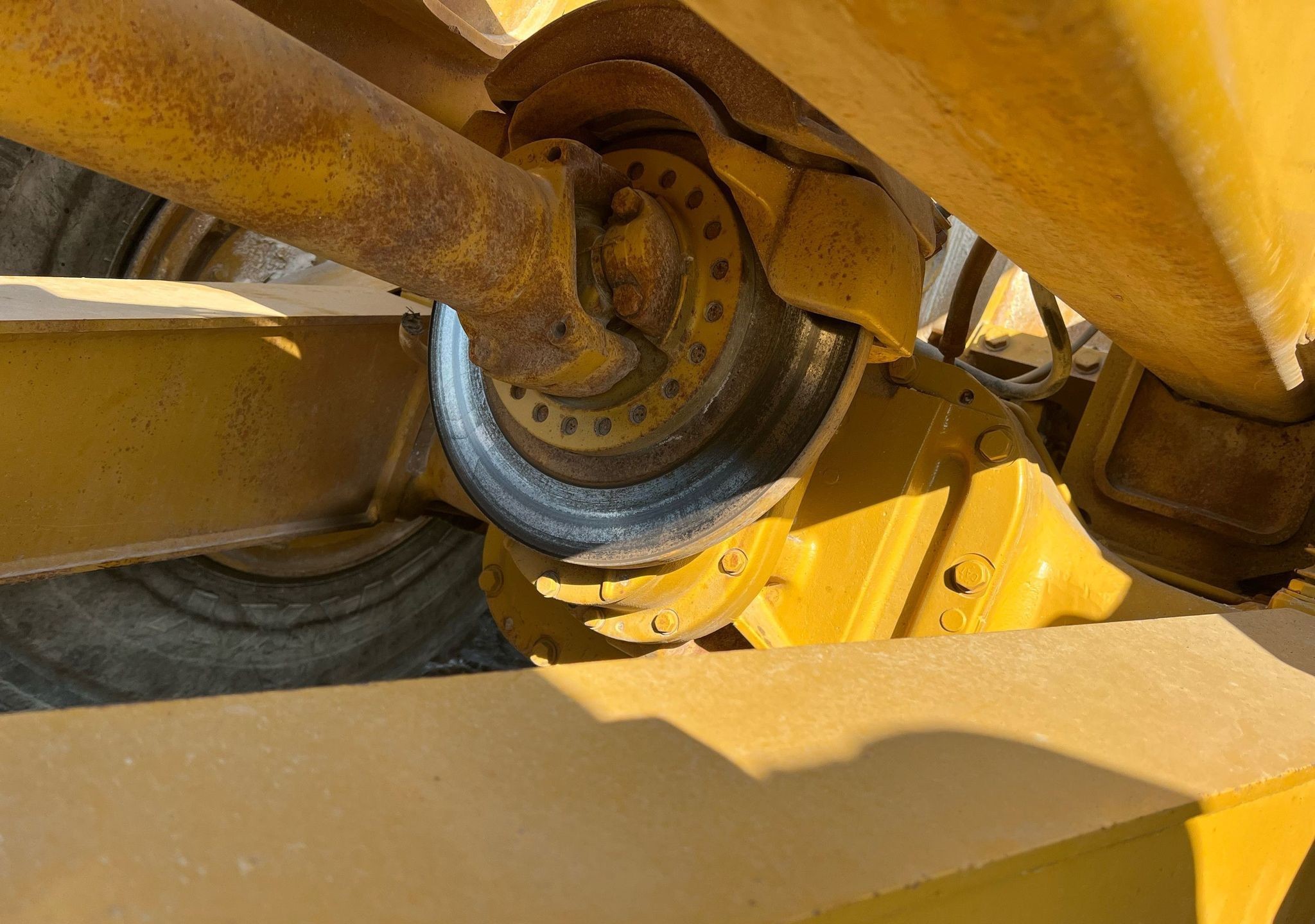 gallery 2002 Caterpillar 730 haul truck