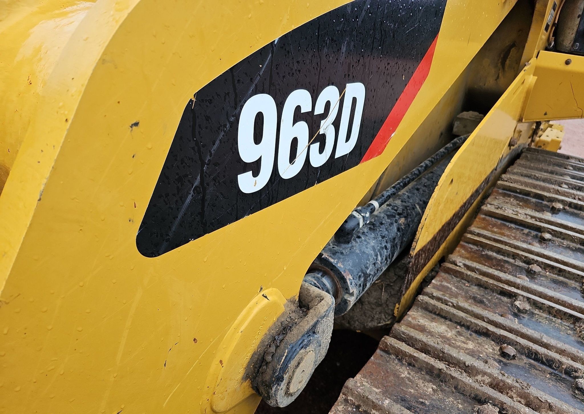 gallery 2015 Caterpillar 963D track loader