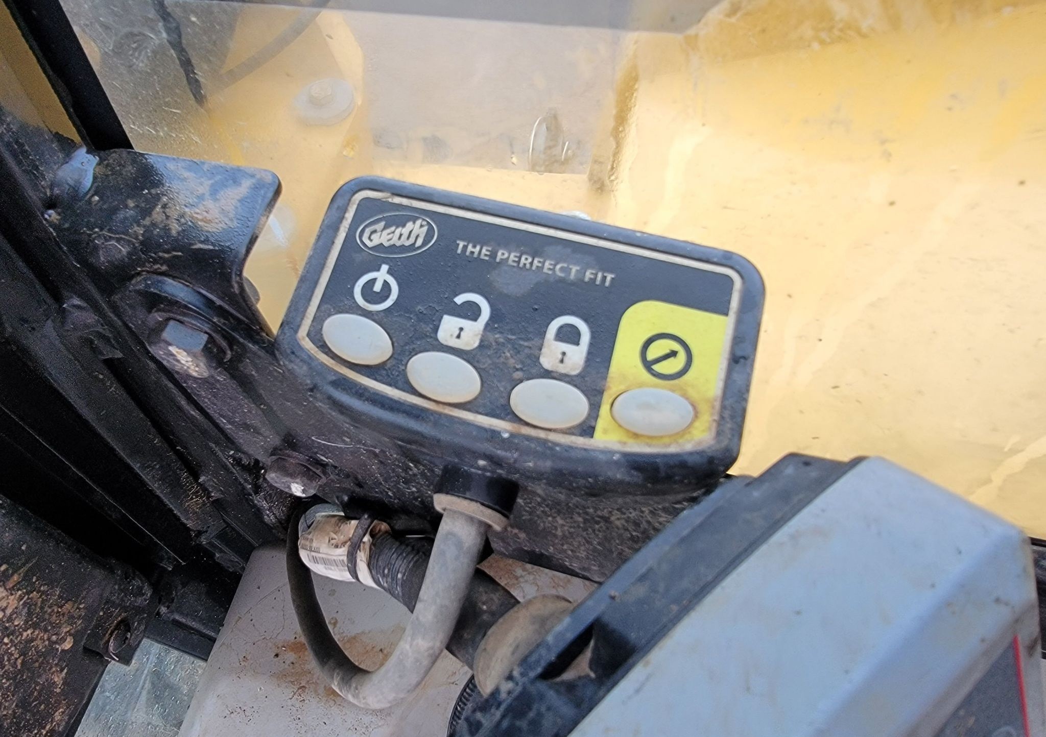 gallery 2014 Caterpillar 308E2 CR mini excavator