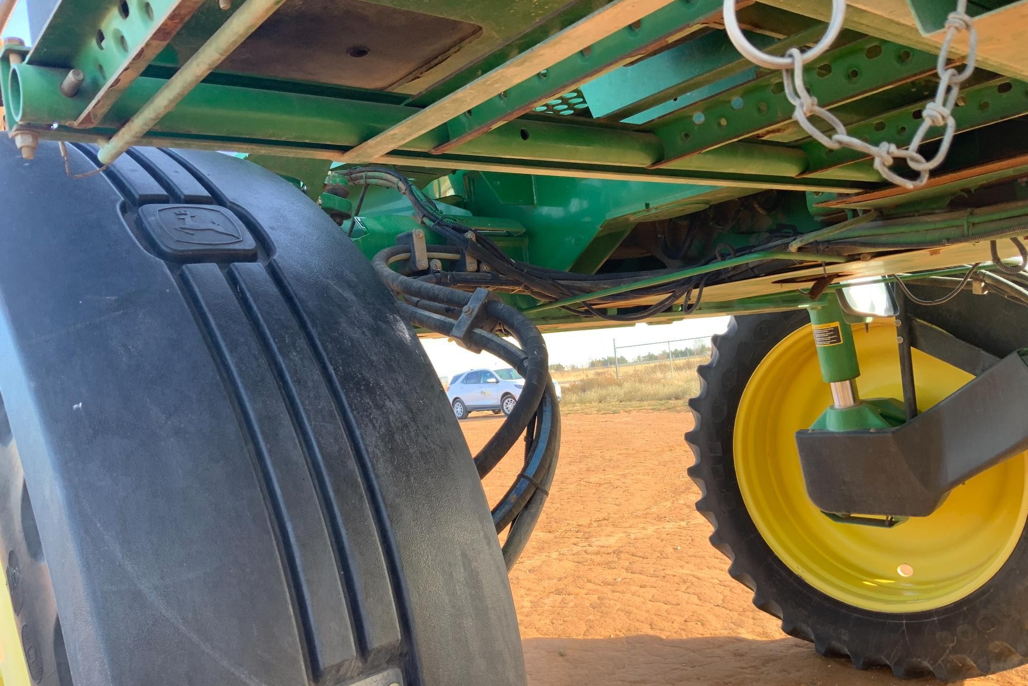 gallery 2011 John Deere 4730 Self-Propelled Sprayer