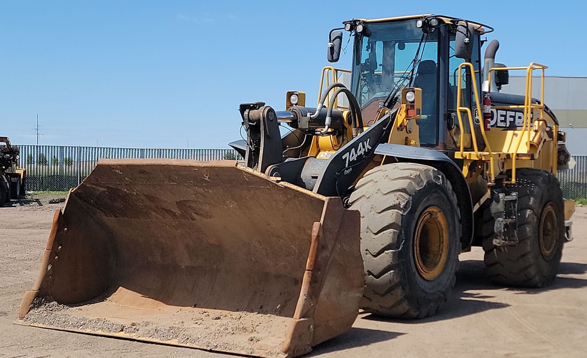 gallery 2012 John Deere 744K wheel loader