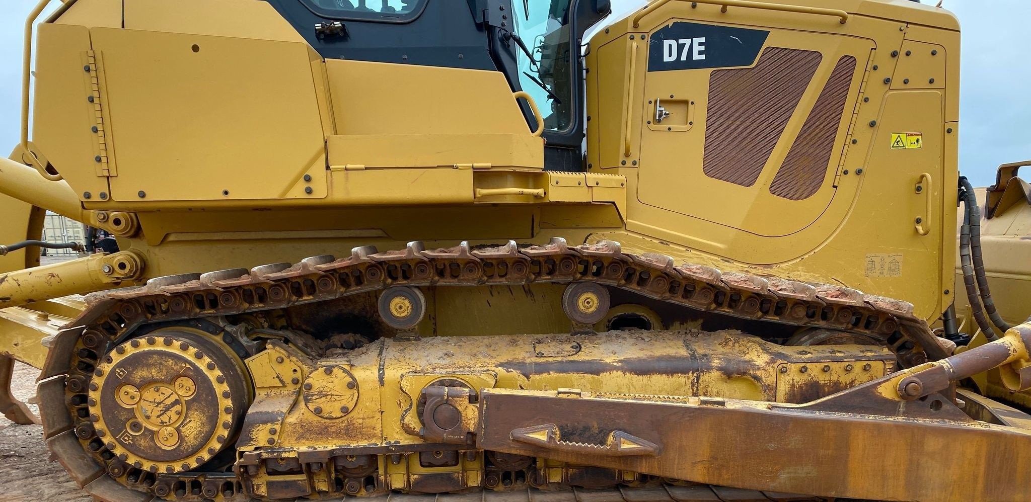gallery 2014 Caterpillar D7E dozer