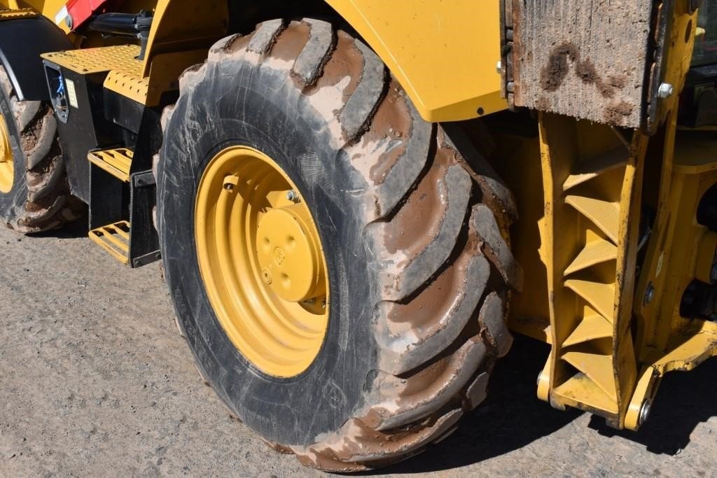 gallery 2017 CATERPILLAR 420F2 BACKHOE