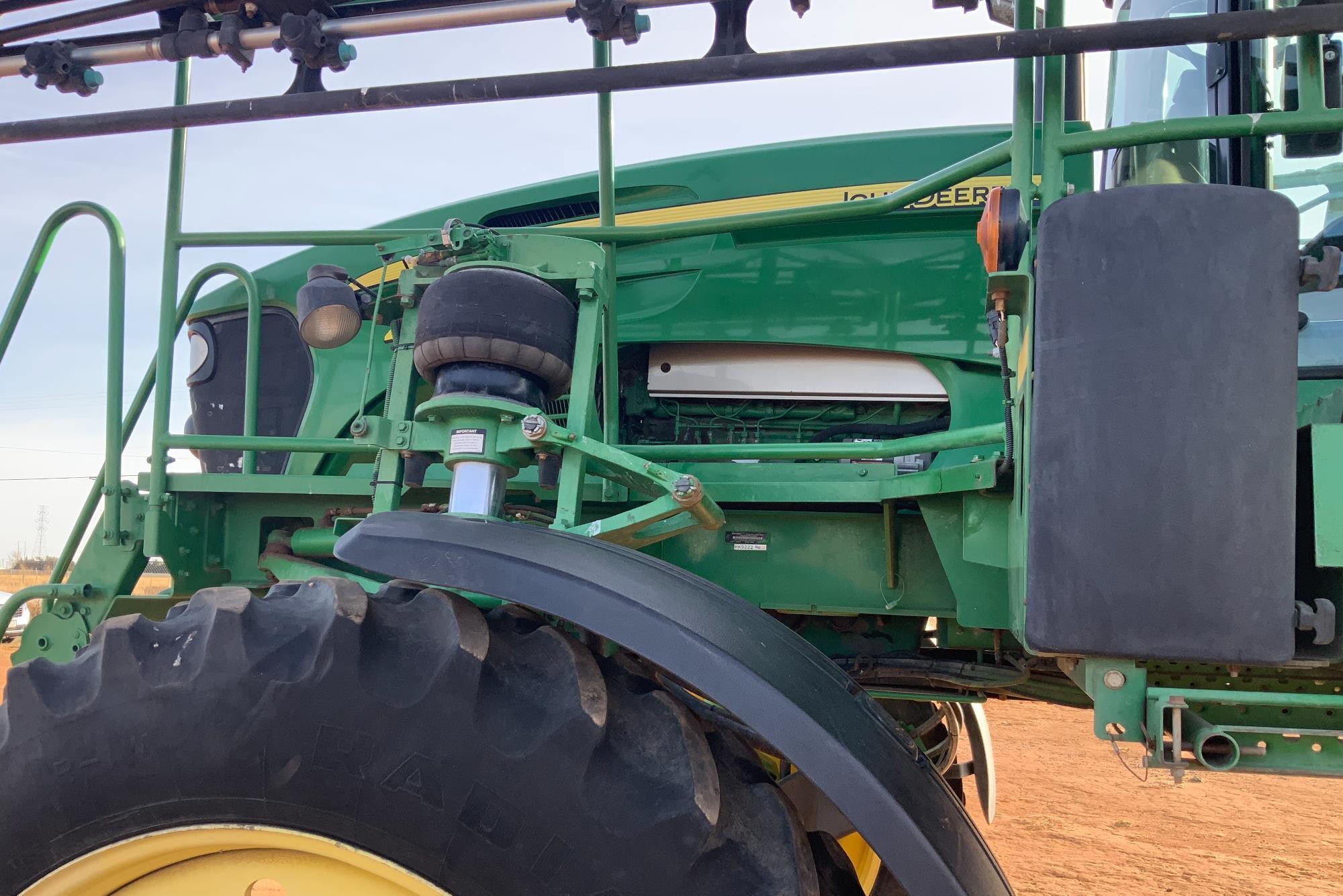 gallery 2011 John Deere 4730 Self-Propelled Sprayer