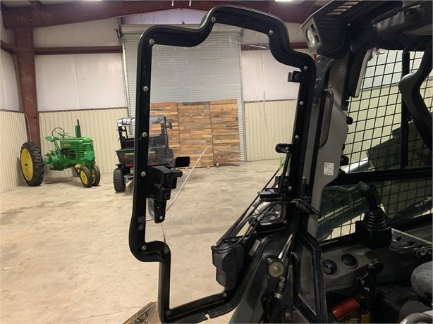 gallery 2020 NEW HOLLAND C345 SKID STEER