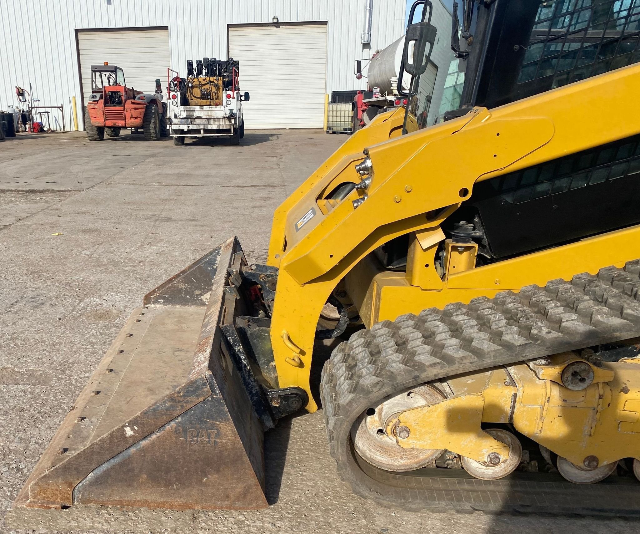 gallery 2018 Caterpillar 289D Tracked Skid Steer Loader