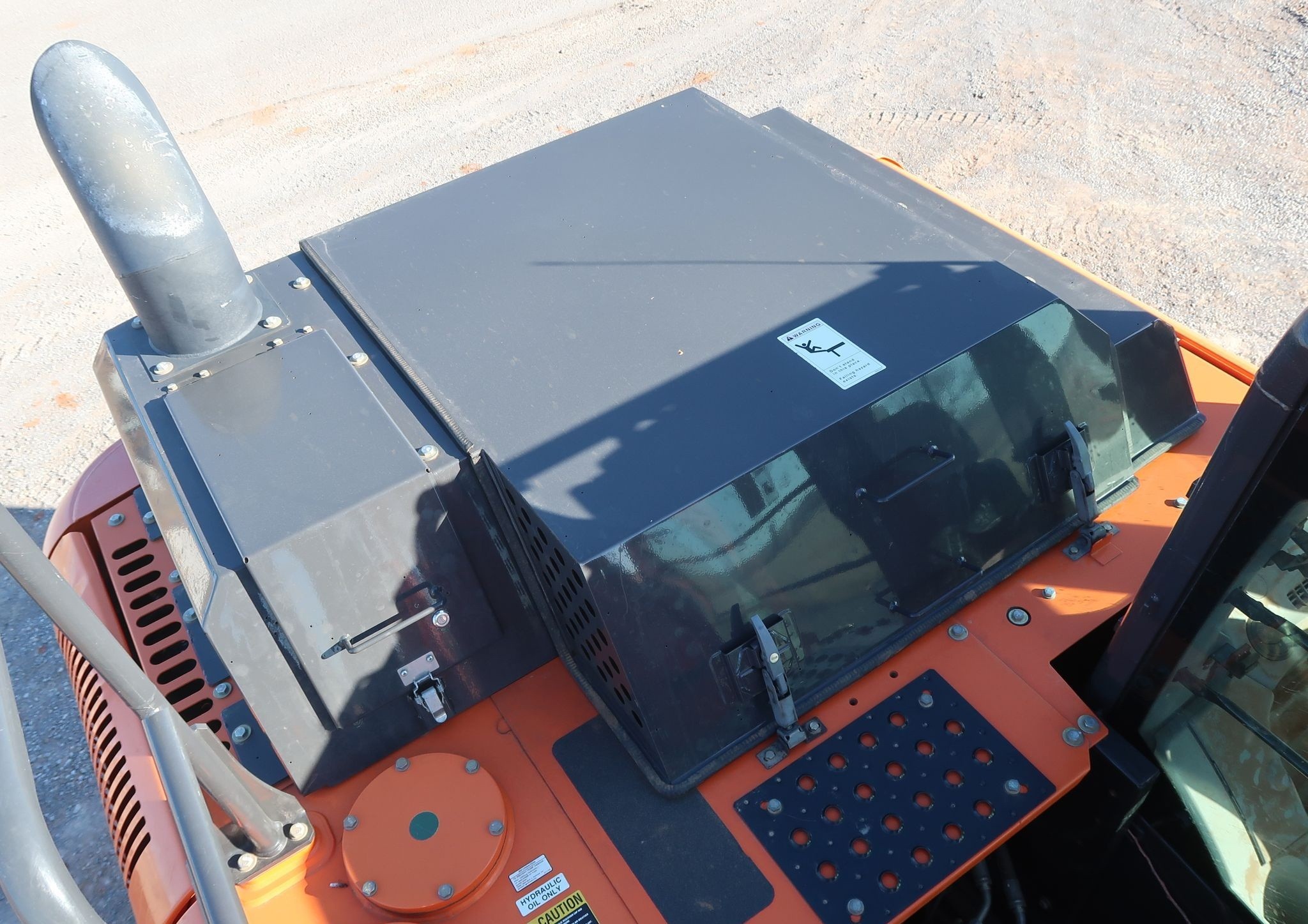 gallery 2016 Hitachi ZAXIS ZX160LC-6N