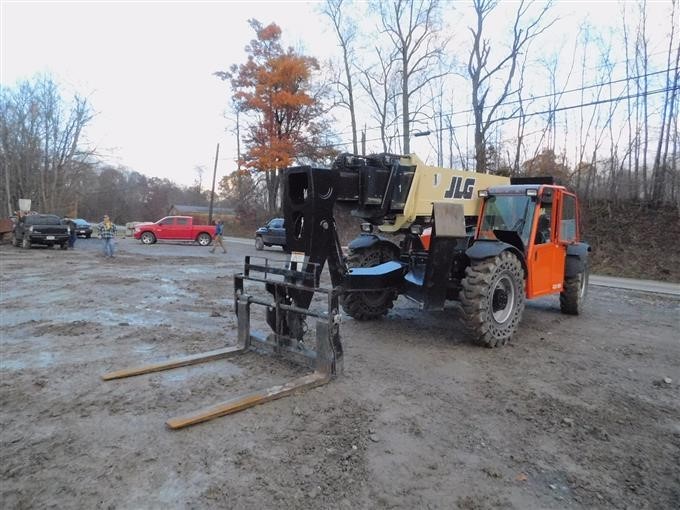 gallery 2015 JLG G12-55A 4x4x4 Telehandler