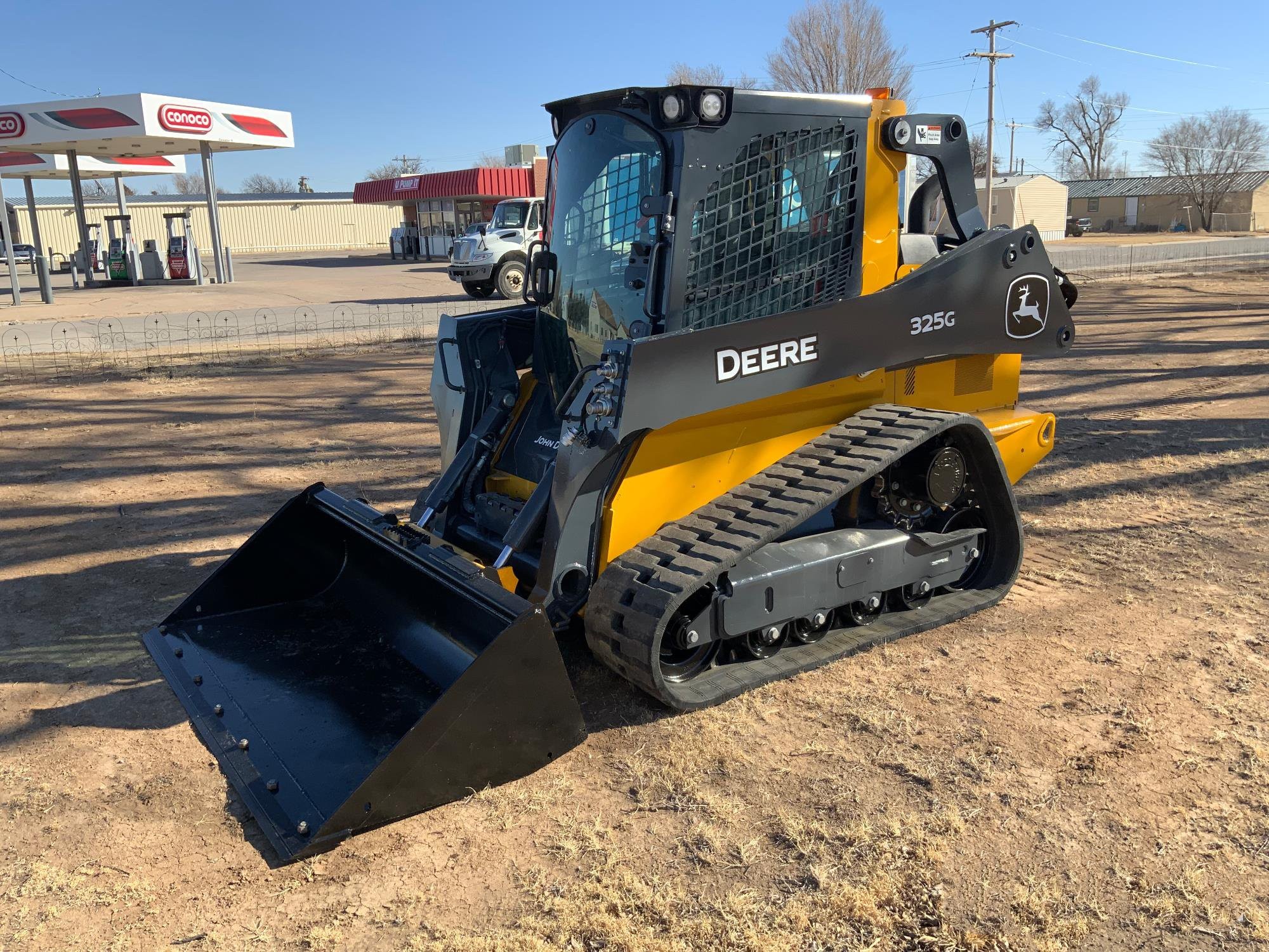 gallery 2021 John Deere 325G Skid Steer