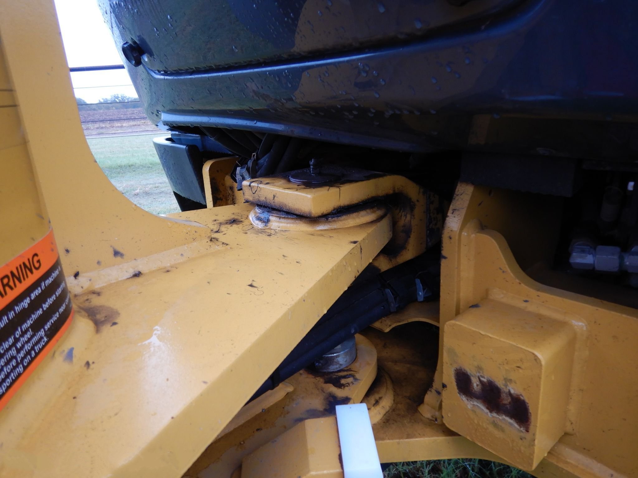 gallery 2018 John Deere 204L Wheel Loader