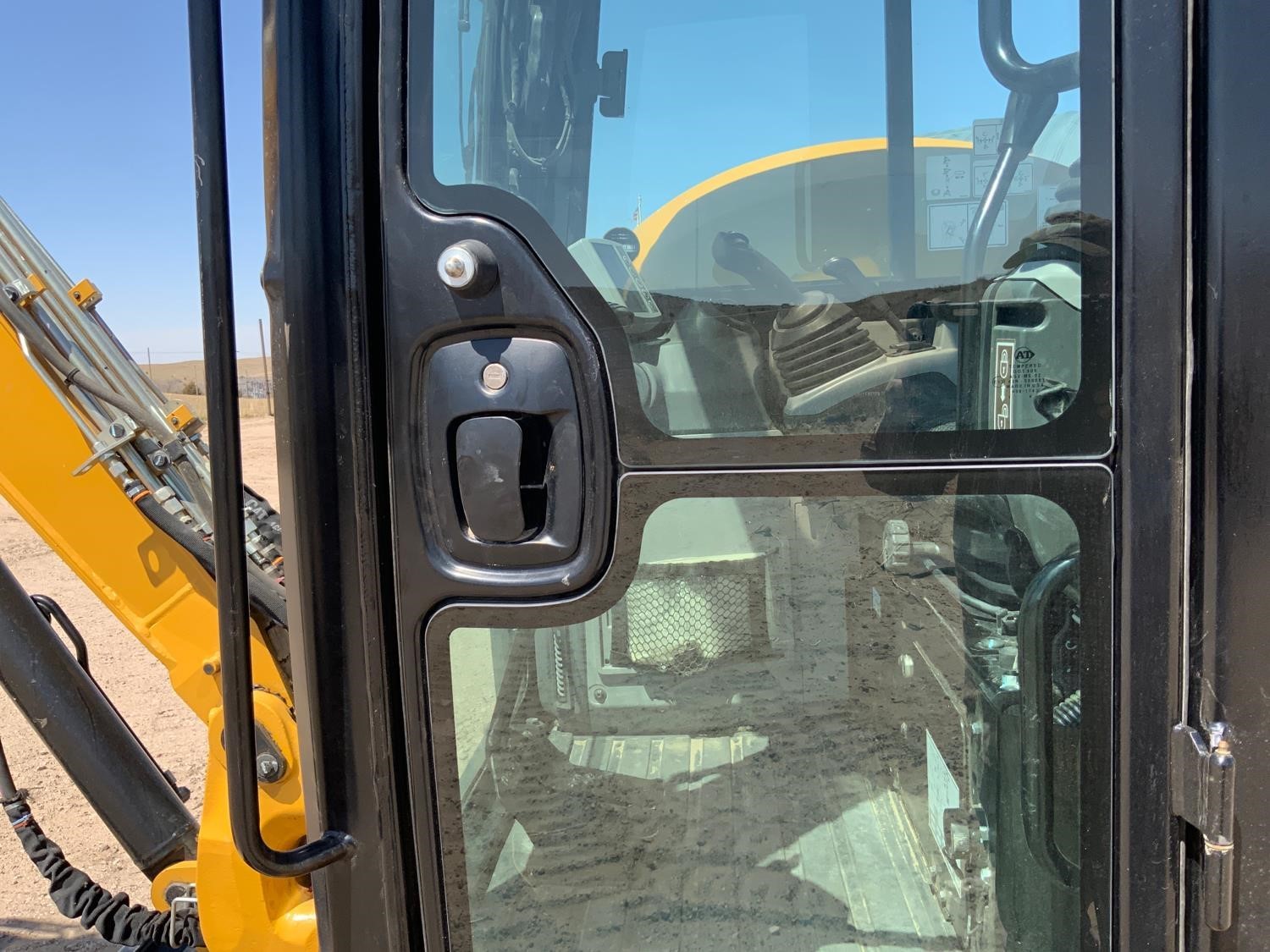 gallery 2018 Caterpillar 304E2 Mini Excavator