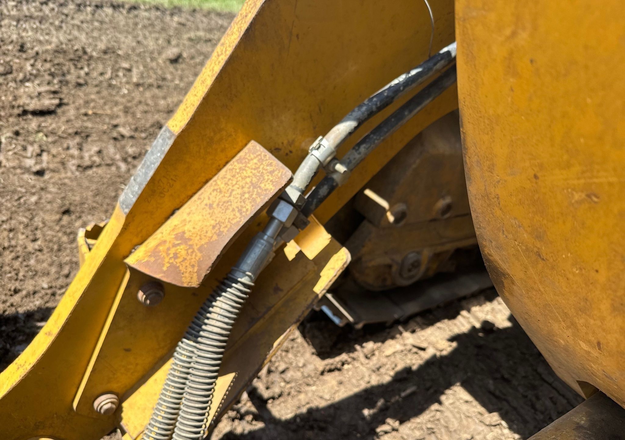 gallery 2016 Caterpillar 953D track loader
