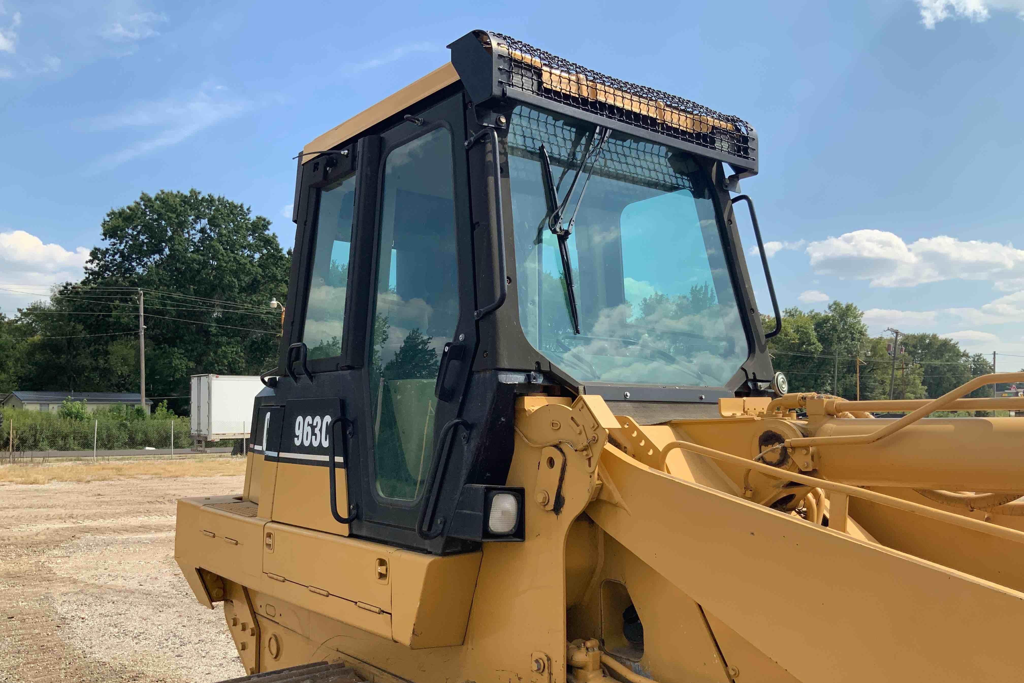 gallery 2002 Caterpillar 963C Track Loader