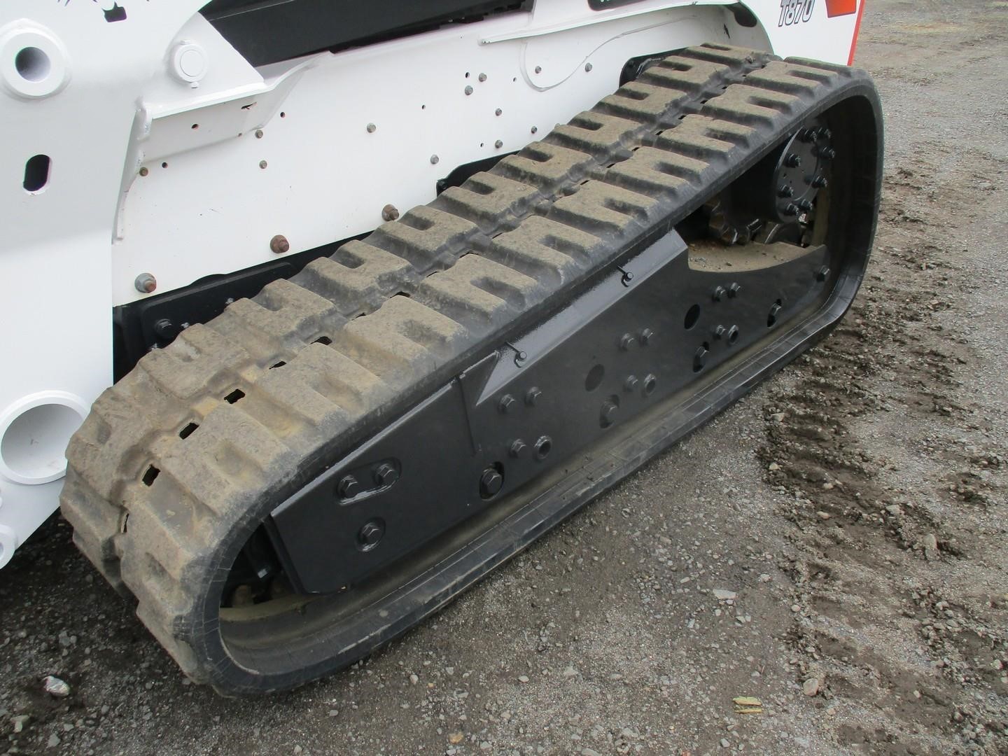 gallery 2016 BOBCAT T870 Skid Steer
