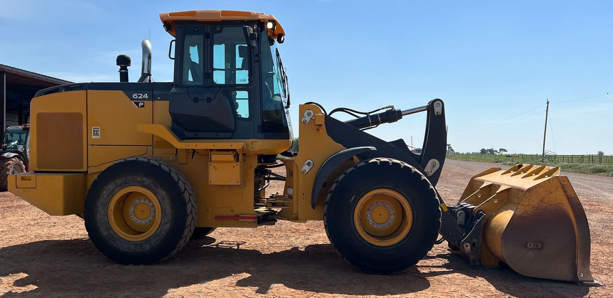 gallery 2021 John Deere 624 P-Tier wheel loader