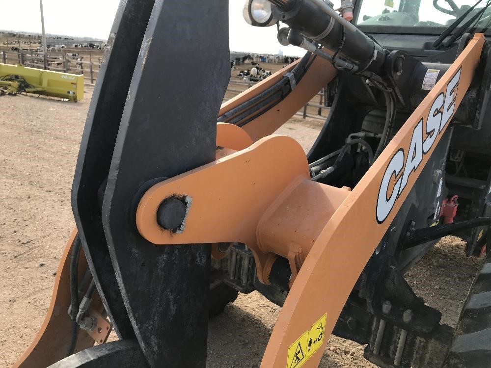 gallery 2018 Case 221F Compact Wheel Loader