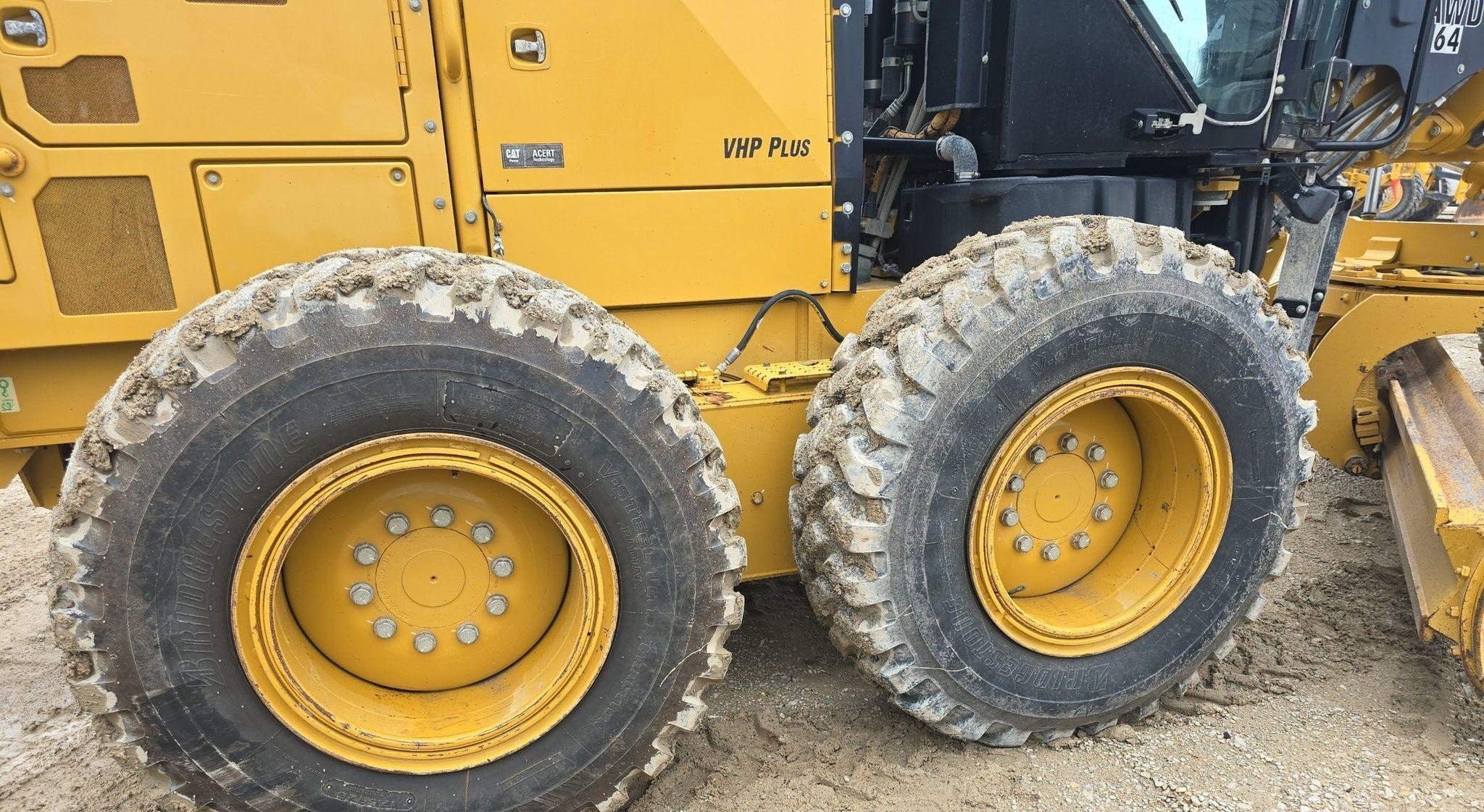 gallery 2012 Caterpillar 140M2 motor grader