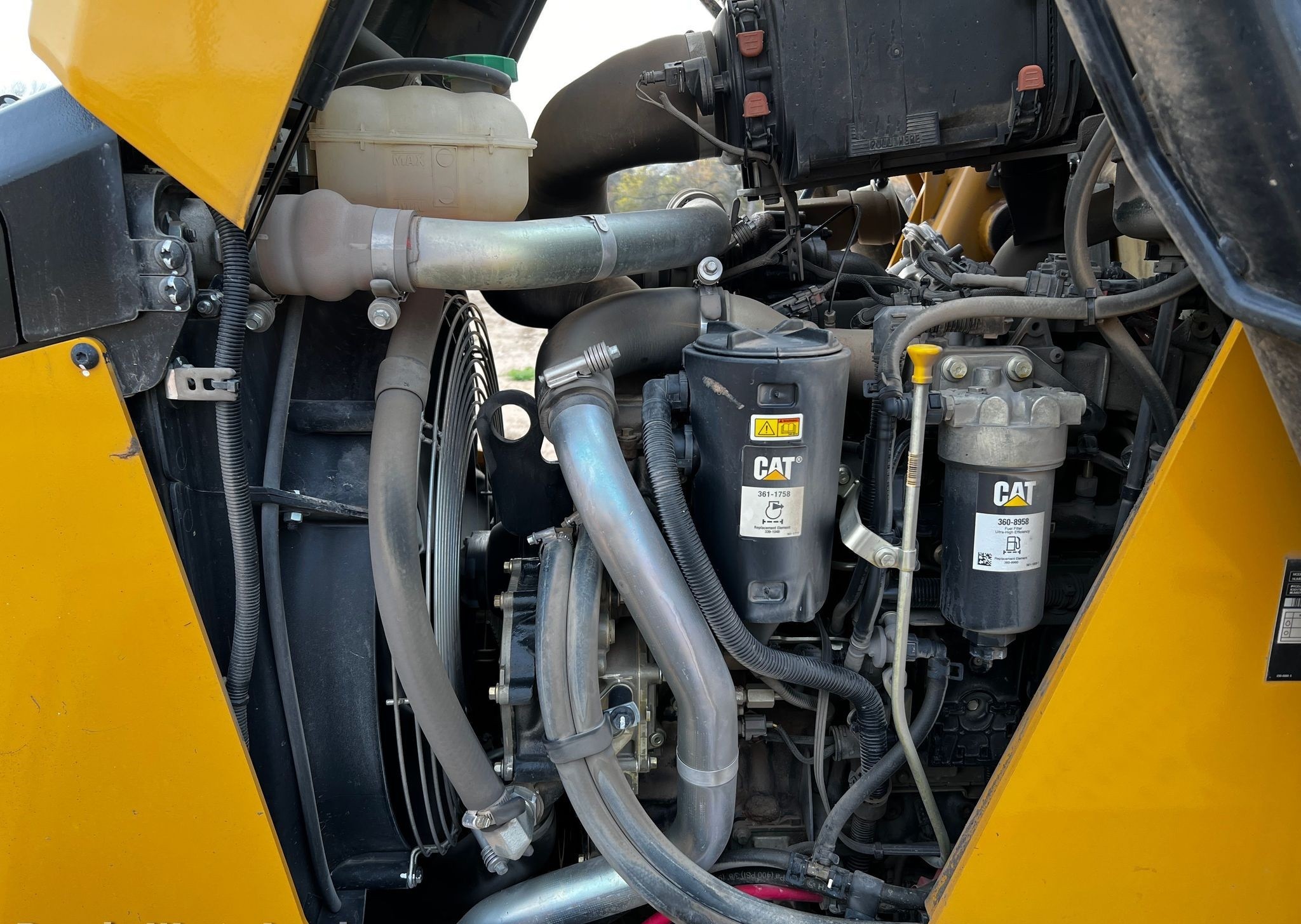 gallery 2019 Caterpillar 420F2 IT backhoe