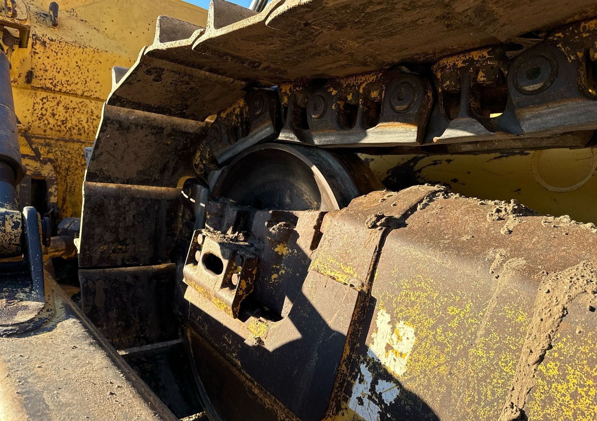 gallery 2013 Komatsu D65WX-17 dozer
