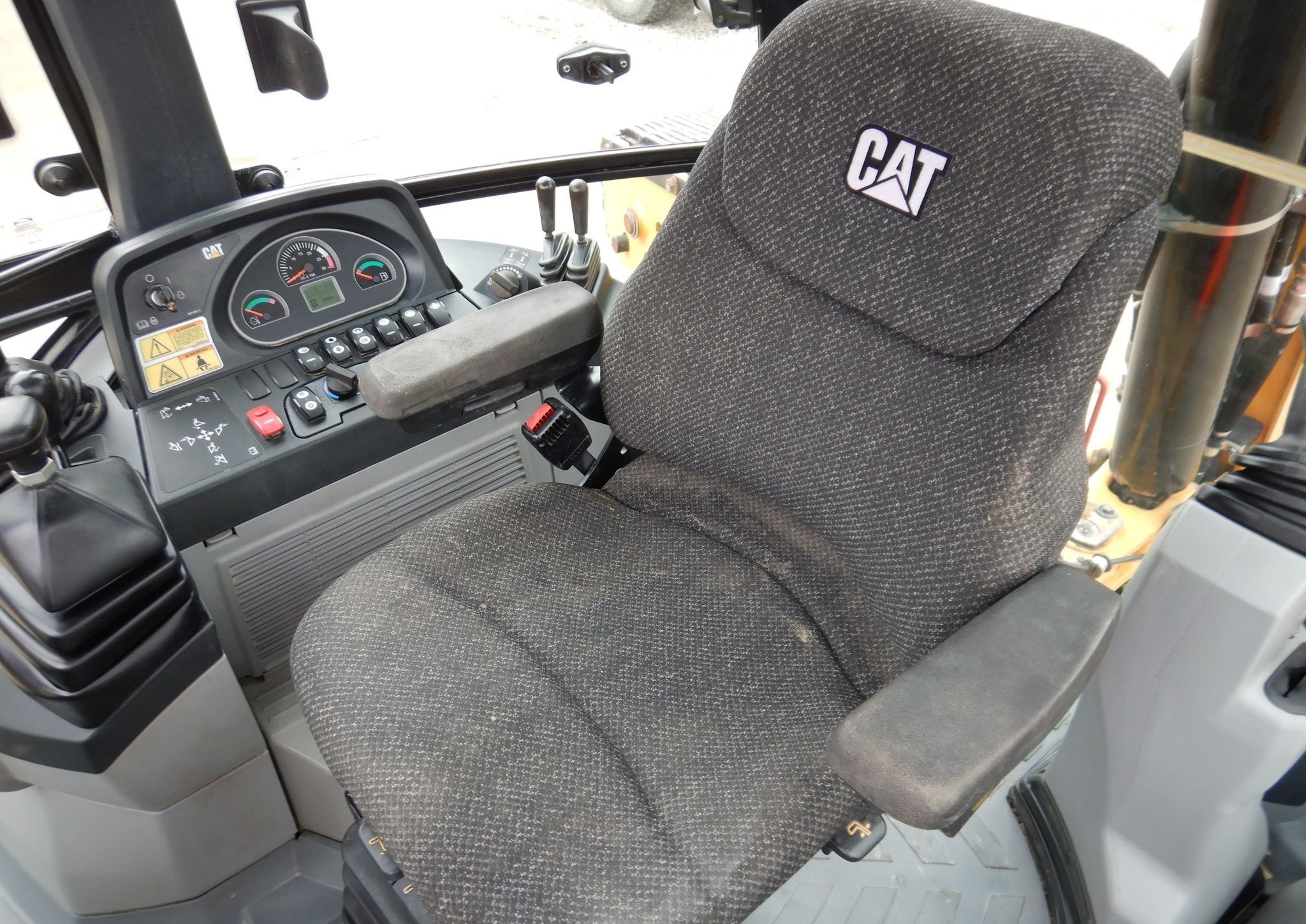 gallery 2014 Caterpillar 430F backhoe