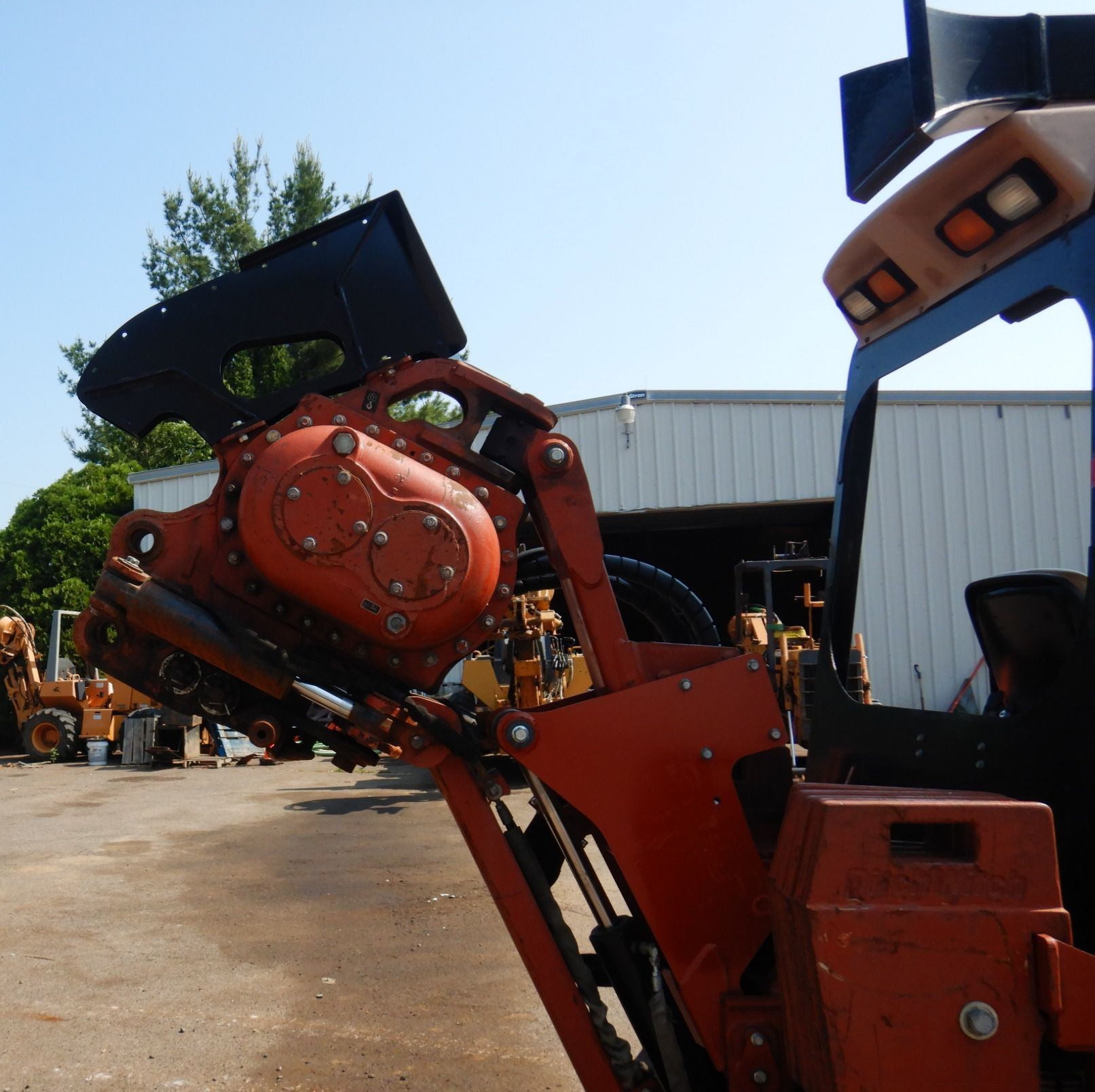 gallery 2004 Ditch Witch HT115 cable plow