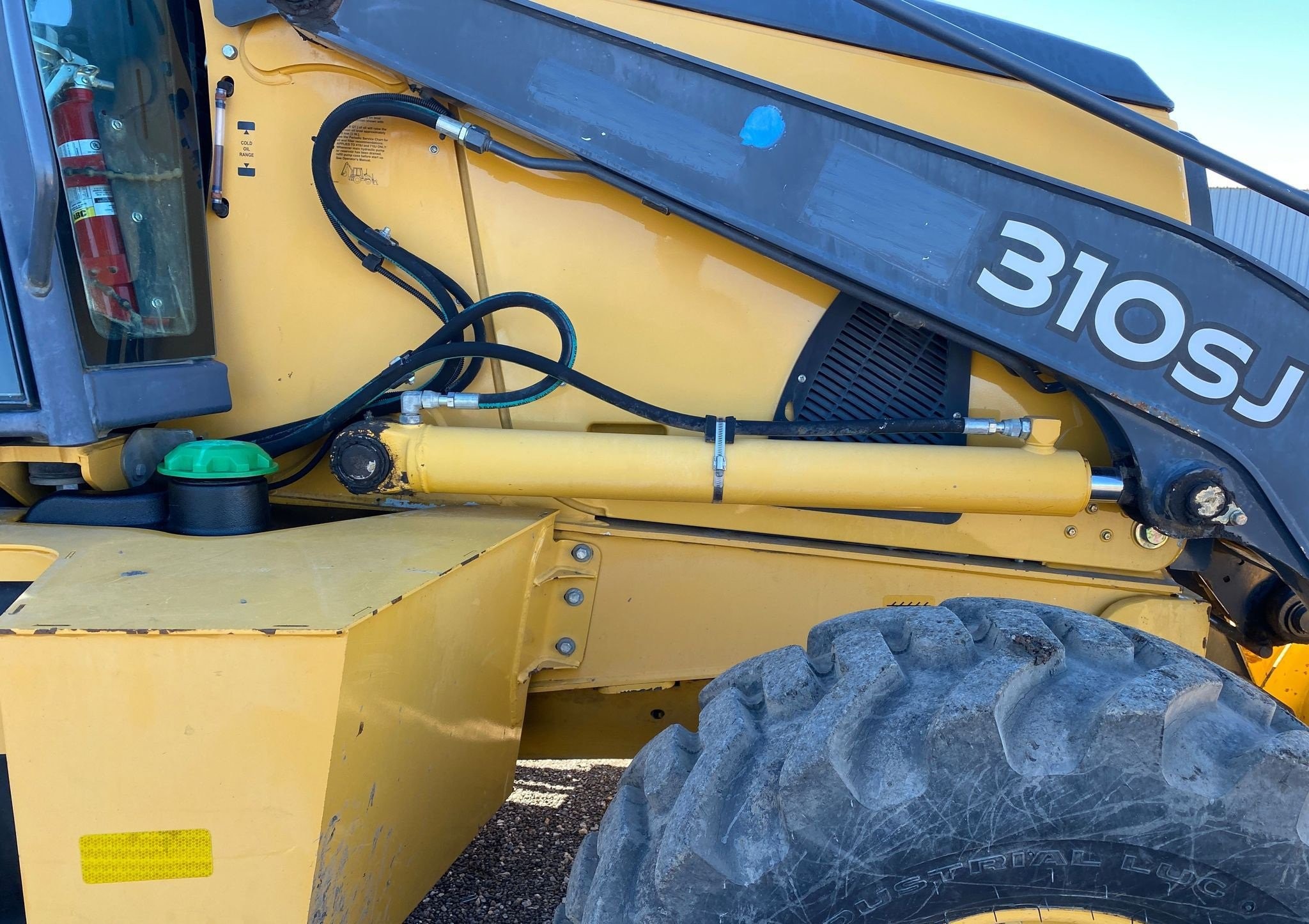 gallery 2012 John Deere 310SJ backhoe