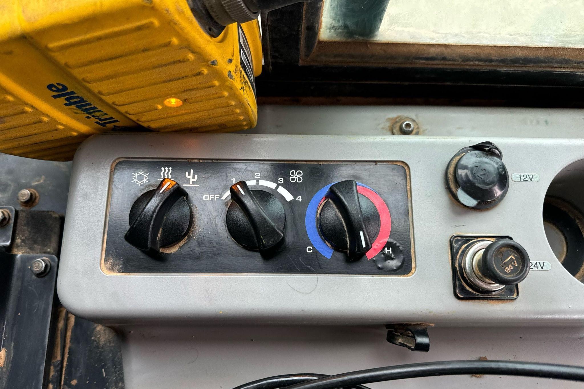 gallery 2021 Komatsu D39PXI-24 dozer