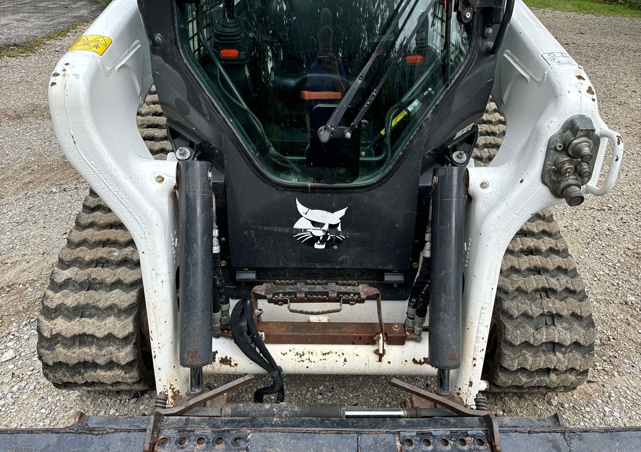 gallery 2022 Bobcat T76 R-Series tracked skid steer loader