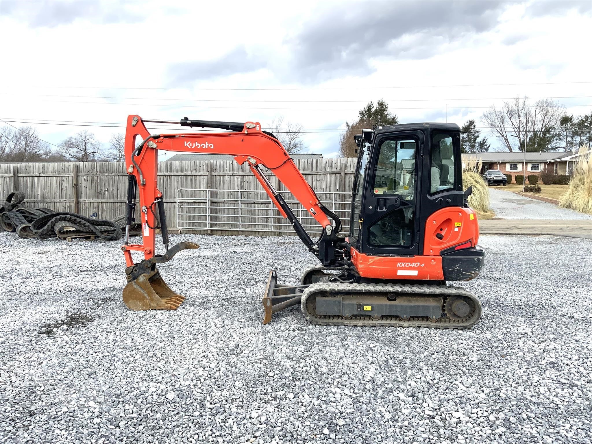 gallery 2022 KUBOTA KX040-4